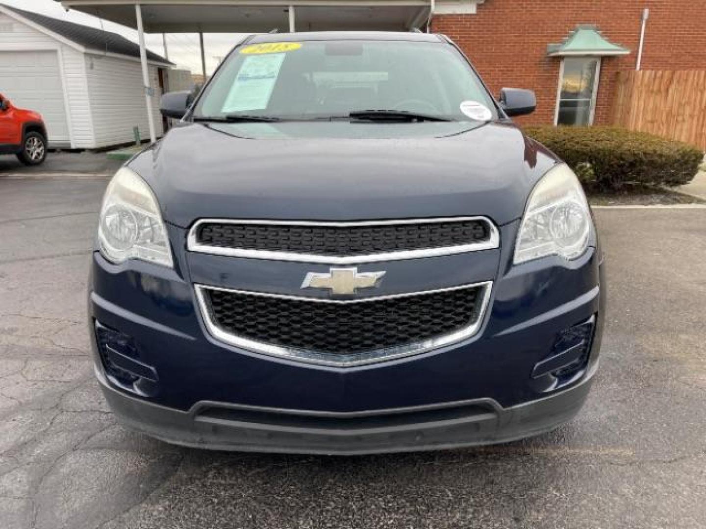 2015 Blue Velvet Metallic Chevrolet Equinox 1LT 2WD (2GNALBEK6F1) with an 2.4L L4 DOHC 16V FFV engine, 6-Speed Automatic transmission, located at 1951 S Dayton Lakeview Rd., New Carlisle, OH, 45344, (937) 908-9800, 39.890999, -84.050255 - Photo#5