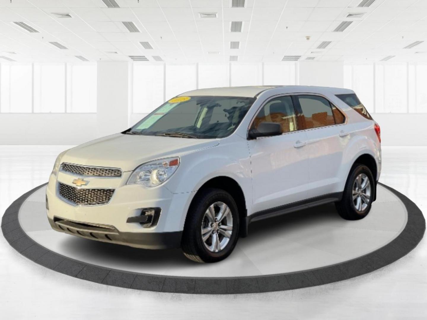 2015 Summit White Chevrolet Equinox LS 2WD (2GNALAEK4F1) with an 2.4L L4 DOHC 16V FFV engine, 6-Speed Automatic transmission, located at 1951 S Dayton Lakeview Rd., New Carlisle, OH, 45344, (937) 908-9800, 39.890999, -84.050255 - 2015 Chevrolet Equinox LS 2WD - Photo#5