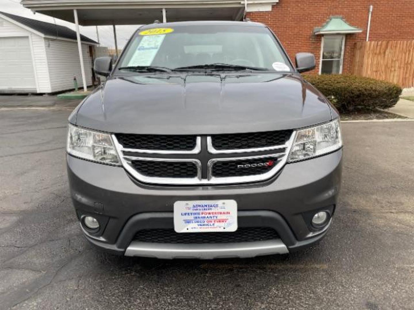 2015 Granite Crystal Met CC Dodge Journey SXT AWD (3C4PDDBG7FT) with an 3.6L V6 DOHC 24V engine, 6-Speed Automatic transmission, located at 1099 N County Rd 25A , Troy, OH, 45373, (937) 908-9800, 40.057079, -84.212883 - Photo#5