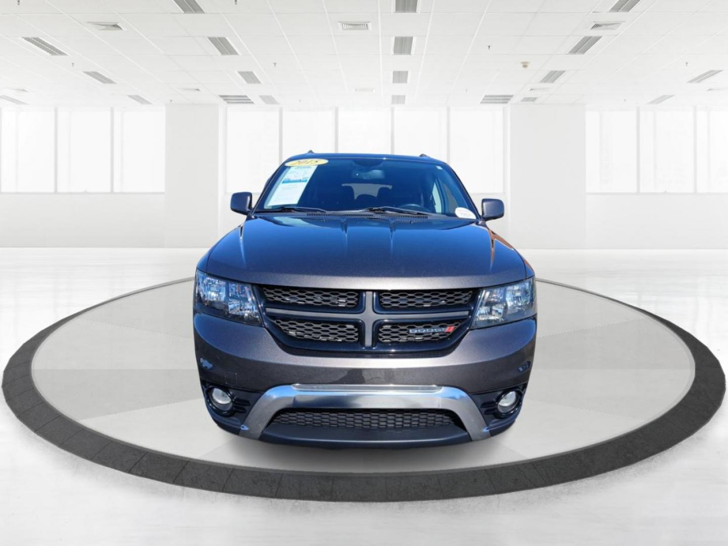 2015 Granite Crystal Met CC Dodge Journey Crossroad AWD (3C4PDDGG7FT) with an 3.6L V6 DOHC 24V engine, 6-Speed Automatic transmission, located at 4508 South Dixie Dr, Moraine, OH, 45439, (937) 908-9800, 39.689976, -84.218452 - Photo#6