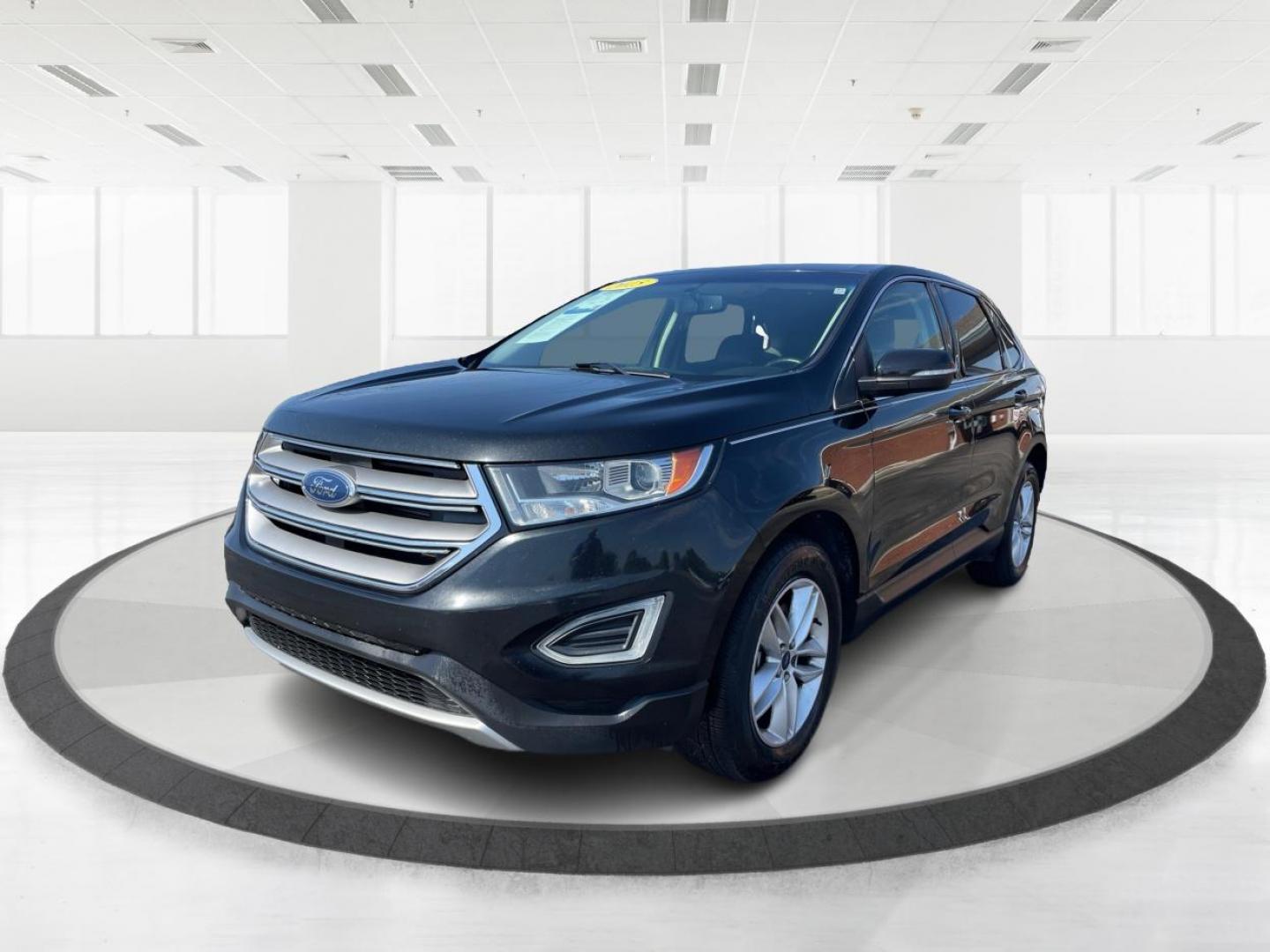 2015 Tuxedo Black Metallic Ford Edge SEL AWD (2FMTK4J8XFB) with an 3.5L V6 DOHC 24V engine, 6-Speed Automatic transmission, located at 1951 S Dayton Lakeview Rd., New Carlisle, OH, 45344, (937) 908-9800, 39.890999, -84.050255 - Photo#7