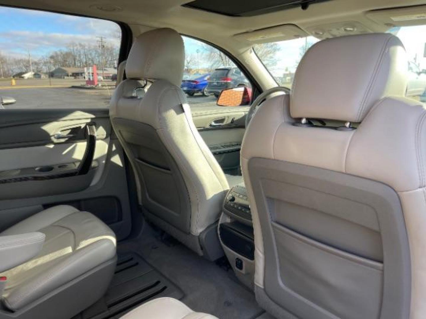 2015 Crimson Red Tincoat GMC Acadia SLT-1 FWD (1GKKRRKD7FJ) with an 3.6L V6 DOHC 24V engine, 6-Speed Automatic transmission, located at 4508 South Dixie Dr, Moraine, OH, 45439, (937) 908-9800, 39.689976, -84.218452 - Photo#10