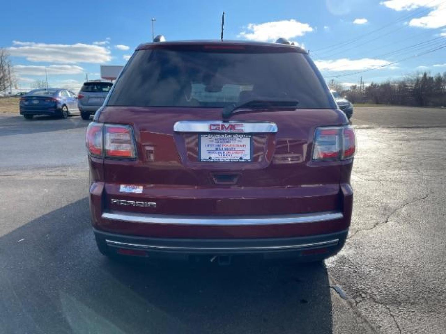 2015 Crimson Red Tincoat GMC Acadia SLT-1 FWD (1GKKRRKD7FJ) with an 3.6L V6 DOHC 24V engine, 6-Speed Automatic transmission, located at 4508 South Dixie Dr, Moraine, OH, 45439, (937) 908-9800, 39.689976, -84.218452 - Photo#3