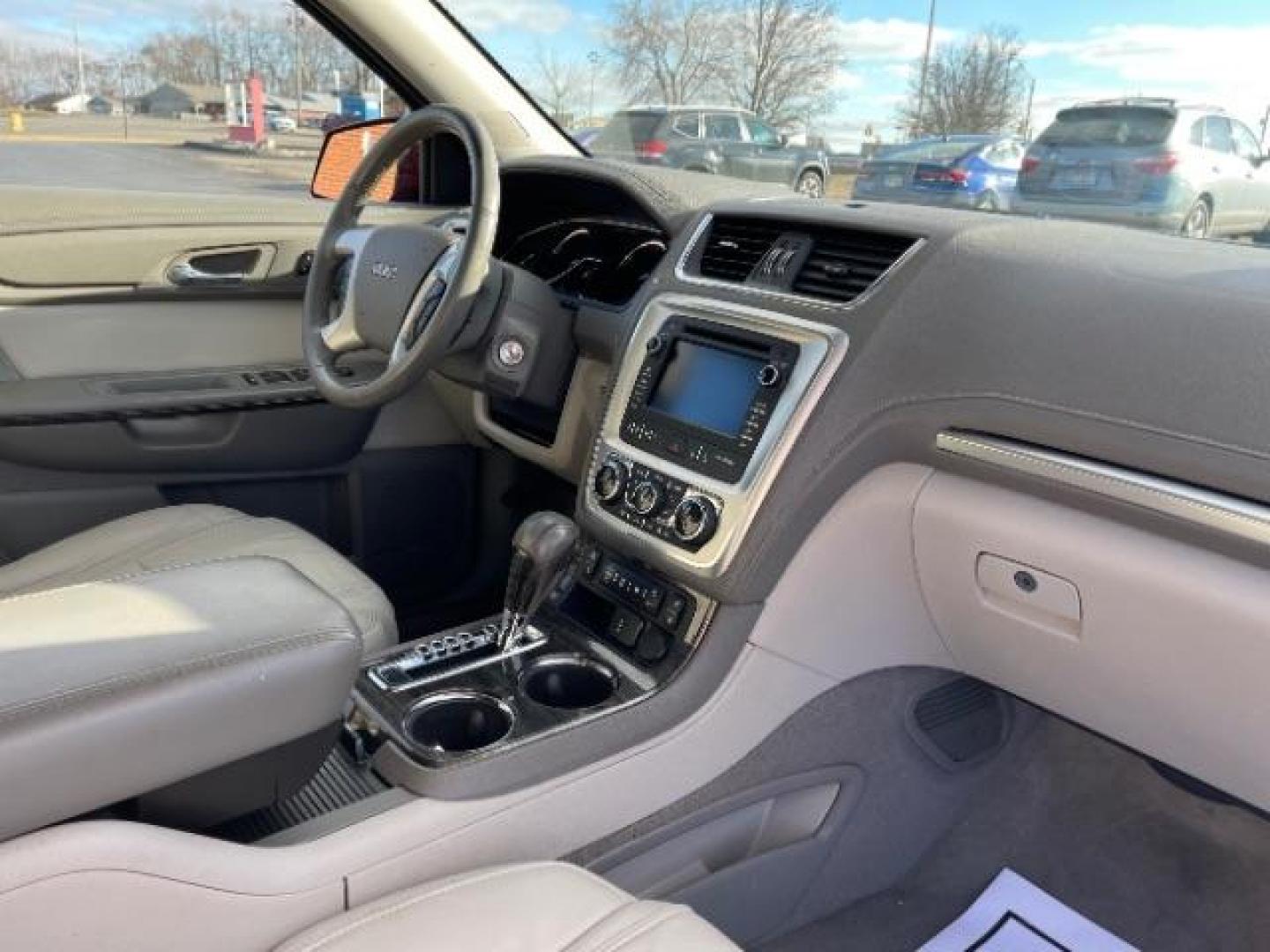 2015 Crimson Red Tincoat GMC Acadia SLT-1 FWD (1GKKRRKD7FJ) with an 3.6L V6 DOHC 24V engine, 6-Speed Automatic transmission, located at 4508 South Dixie Dr, Moraine, OH, 45439, (937) 908-9800, 39.689976, -84.218452 - Photo#8