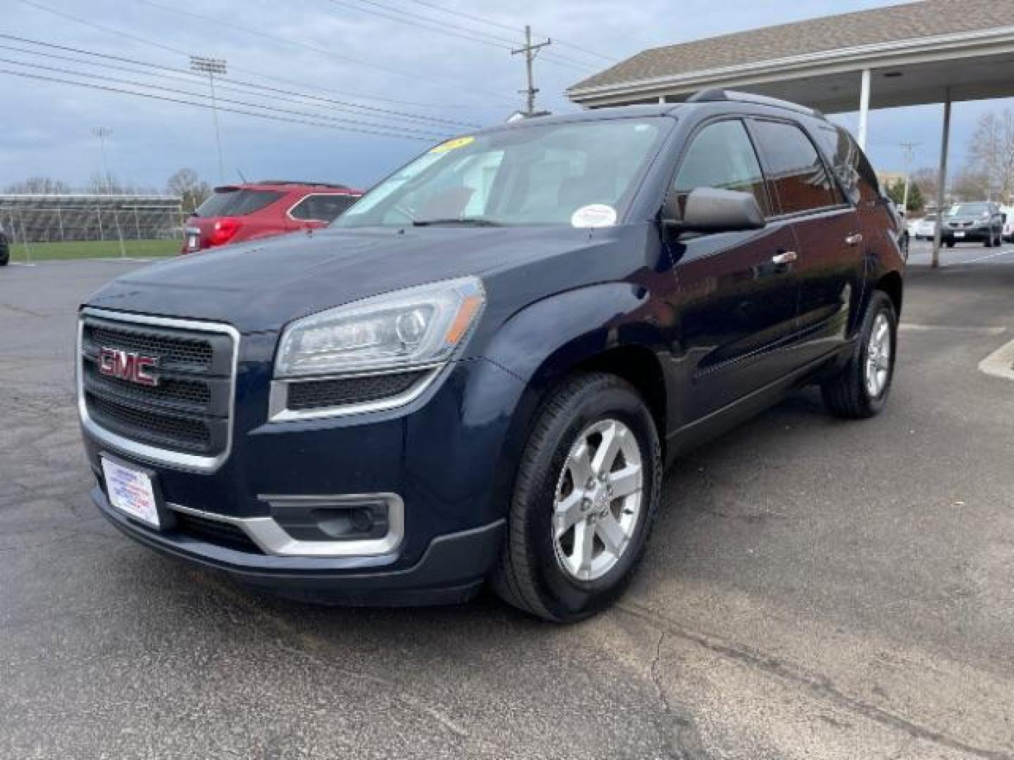 2015 Dark Sapphire Blue Met GMC Acadia SLE-2 FWD (1GKKRPKD5FJ) with an 3.6L V6 DOHC 24V engine, 6-Speed Automatic transmission, located at 1951 S Dayton Lakeview Rd., New Carlisle, OH, 45344, (937) 908-9800, 39.890999, -84.050255 - Photo#1