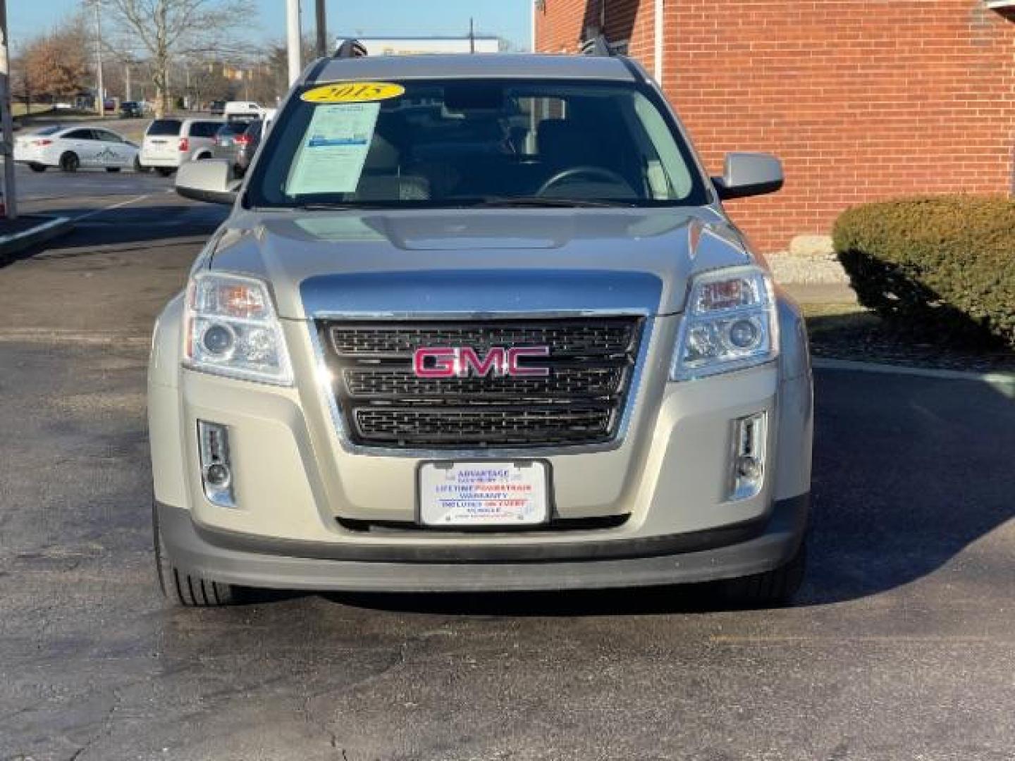 2015 Champagne Silver Metallic GMC Terrain SLE2 FWD (2GKALREK9F6) with an 2.4L L4 DOHC 16V engine, 6-Speed Automatic transmission, located at 1951 S Dayton Lakeview Rd., New Carlisle, OH, 45344, (937) 908-9800, 39.890999, -84.050255 - Photo#4