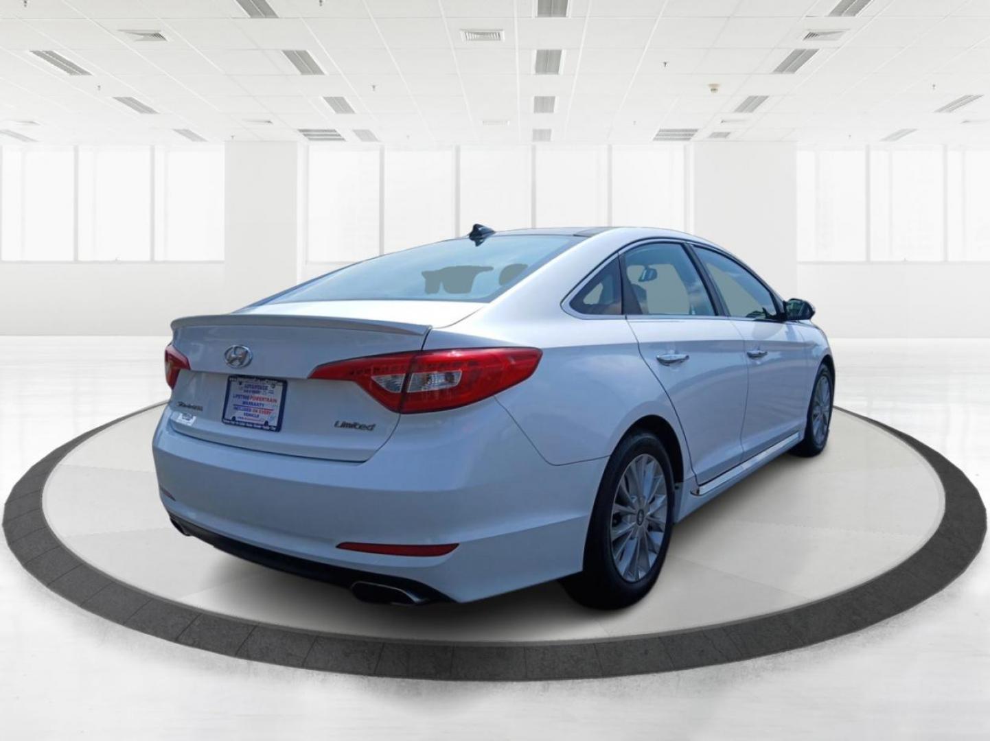 2015 Quartz White Pearl Hyundai Sonata Sport (5NPE34AF1FH) with an 2.4L L4 DOHC 16V engine, 6-Speed Automatic transmission, located at 1184 Kauffman Ave, Fairborn, OH, 45324, (937) 908-9800, 39.807072, -84.030914 - Photo#2