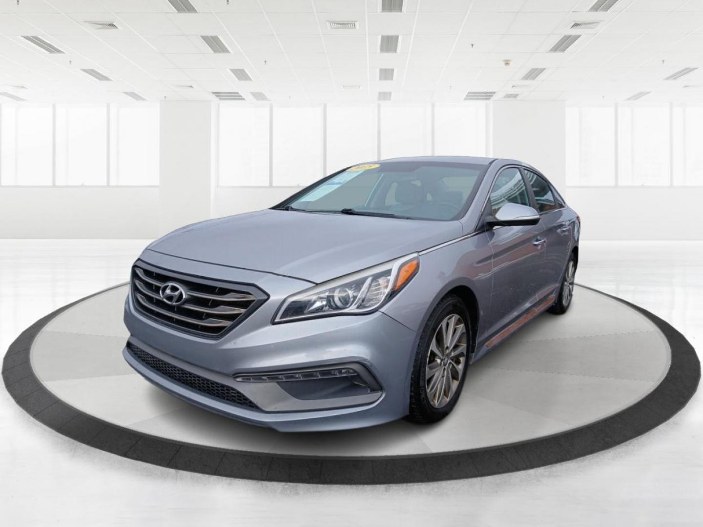 2015 Hyundai Sonata Sport (5NPE34AF5FH) with an 2.4L L4 DOHC 16V engine, 6-Speed Automatic transmission, located at 1184 Kauffman Ave, Fairborn, OH, 45324, (937) 908-9800, 39.807072, -84.030914 - 2015 Hyundai Sonata Sport - Photo#7