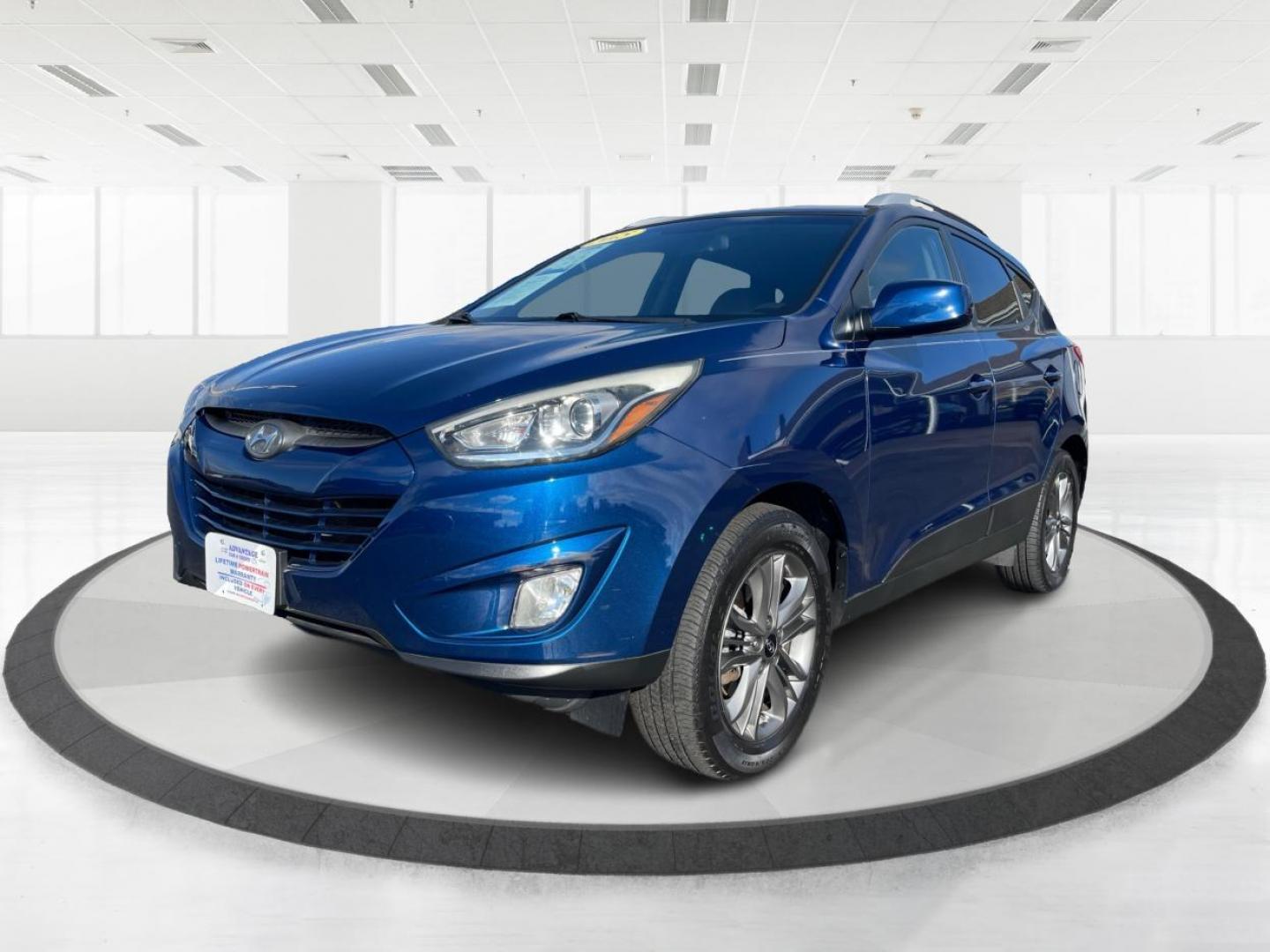 2015 Laguna Blue Mica Hyundai Tucson GLS AWD (KM8JUCAG7FU) with an 2.4L L4 DOHC 16V engine, 6-Speed Automatic transmission, located at 4508 South Dixie Dr, Moraine, OH, 45439, (937) 908-9800, 39.689976, -84.218452 - Photo#7