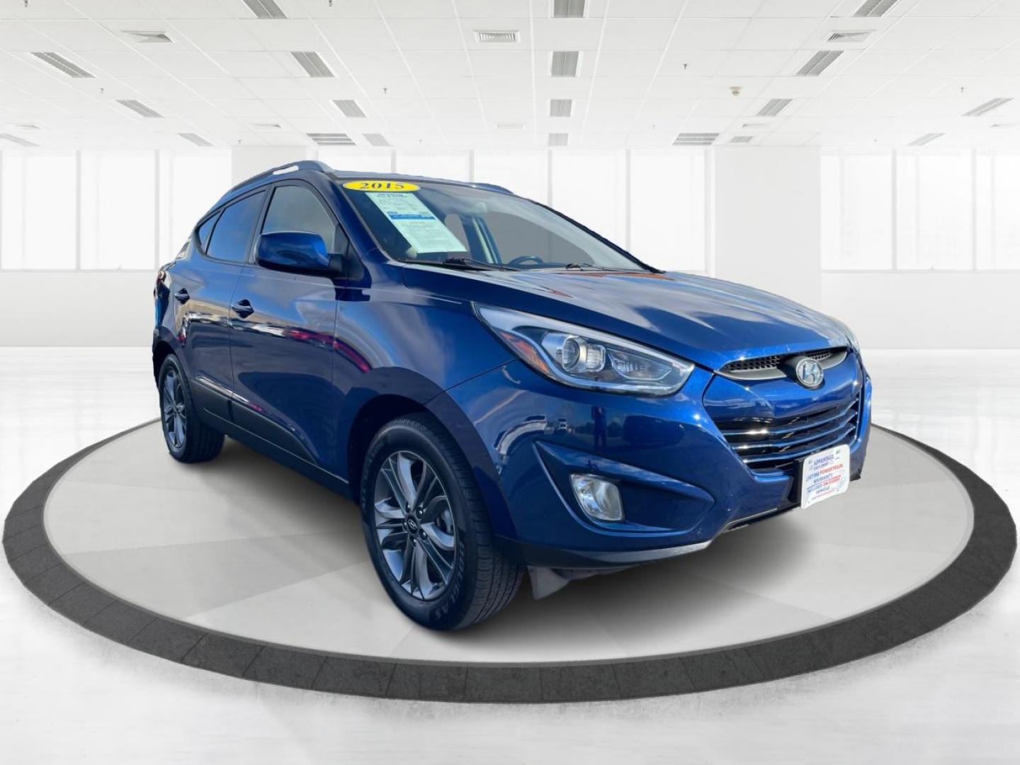 2015 Hyundai Tucson GLS AWD (KM8JUCAG7FU) with an 2.4L L4 DOHC 16V engine, 6-Speed Automatic transmission, located at 1230 East Main St, Xenia, OH, 45385, (937) 908-9800, 39.688026, -83.910172 - 2015 Hyundai Tucson GLS AWD - Photo#0