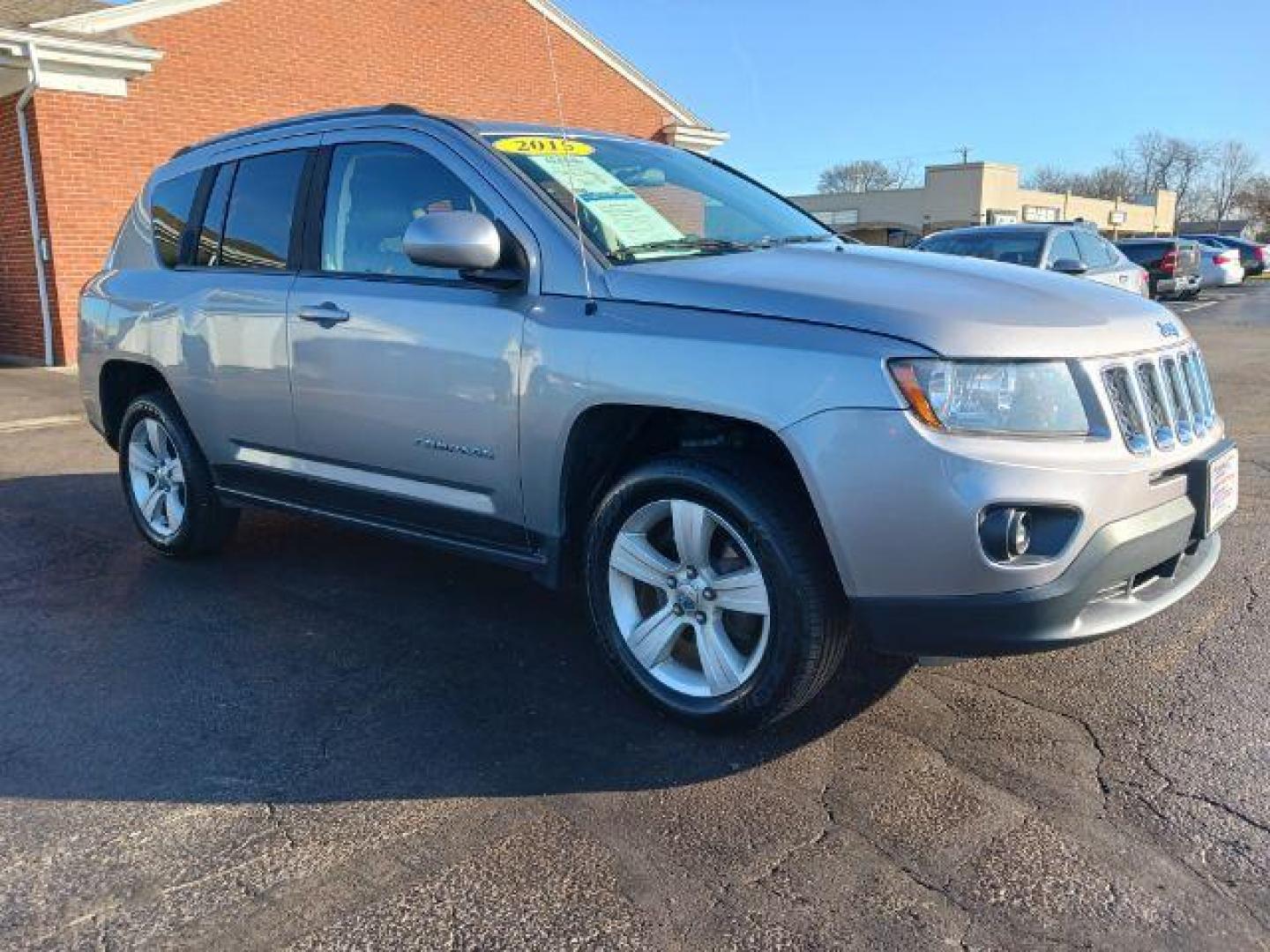 2015 Billet Silver Metallic Clear Coat Jeep Compass Latitude 4WD (1C4NJDEB0FD) with an 2.4L L4 DOHC 16V engine, 6-Speed Automatic transmission, located at 1184 Kauffman Ave, Fairborn, OH, 45324, (937) 908-9800, 39.807072, -84.030914 - Photo#0