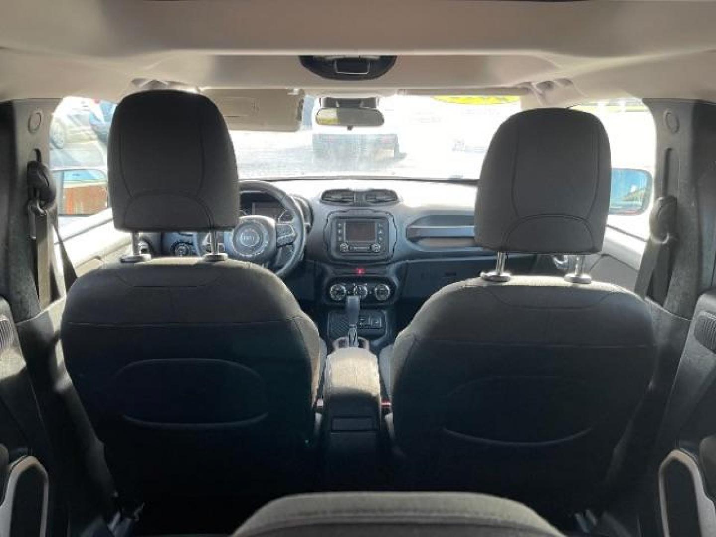 2015 Omaha Orange Jeep Renegade Latitude FWD (ZACCJABT6FP) with an 2.4L L4 DOHC 16V engine, 6-Speed Manual transmission, located at 1184 Kauffman Ave, Fairborn, OH, 45324, (937) 908-9800, 39.807072, -84.030914 - Photo#12