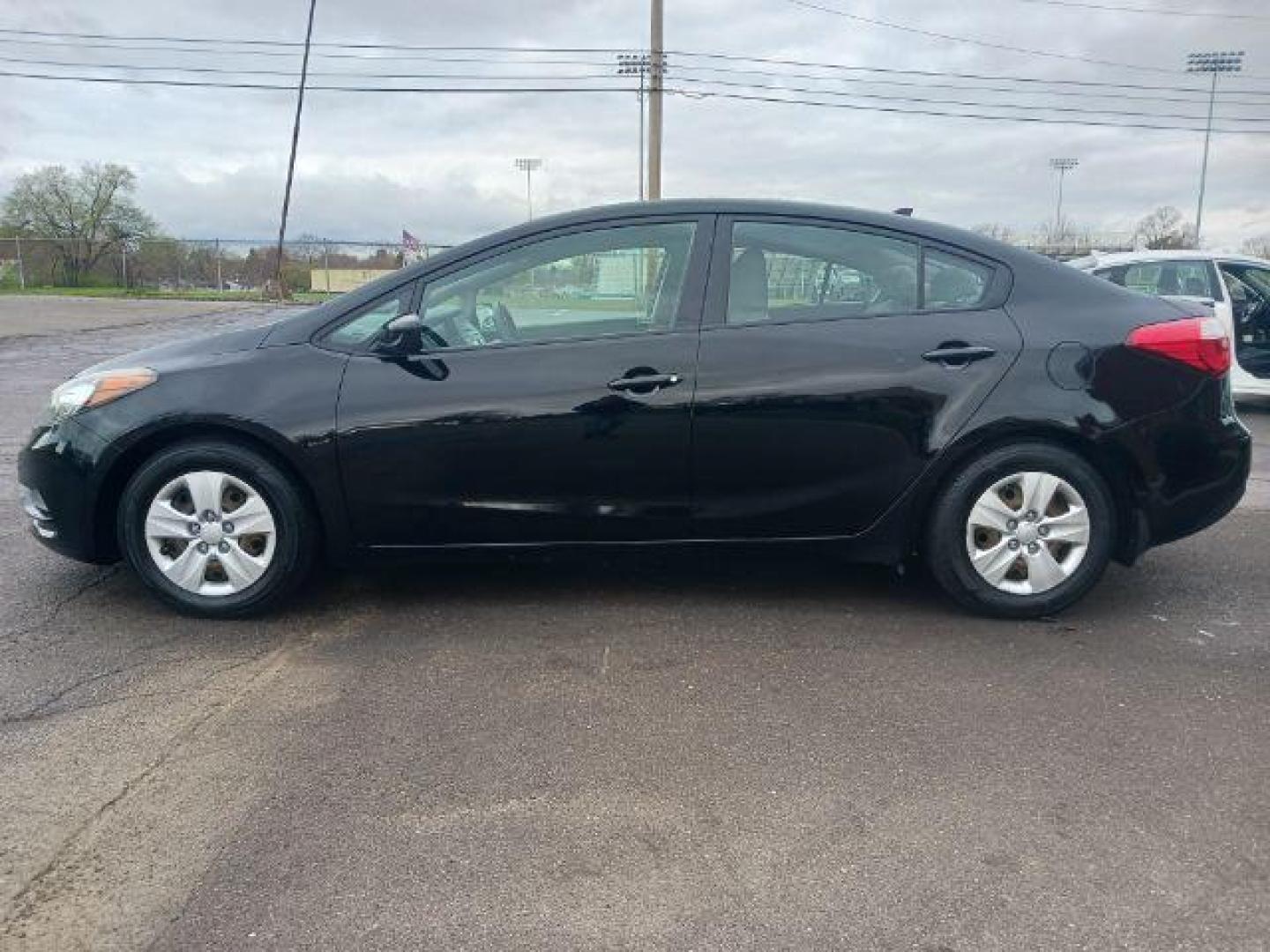 2015 Aurora Black Kia Forte LX (KNAFK4A64F5) with an 1.8L L4 DOHC 16V engine, located at 1184 Kauffman Ave, Fairborn, OH, 45324, (937) 908-9800, 39.807072, -84.030914 - Photo#3