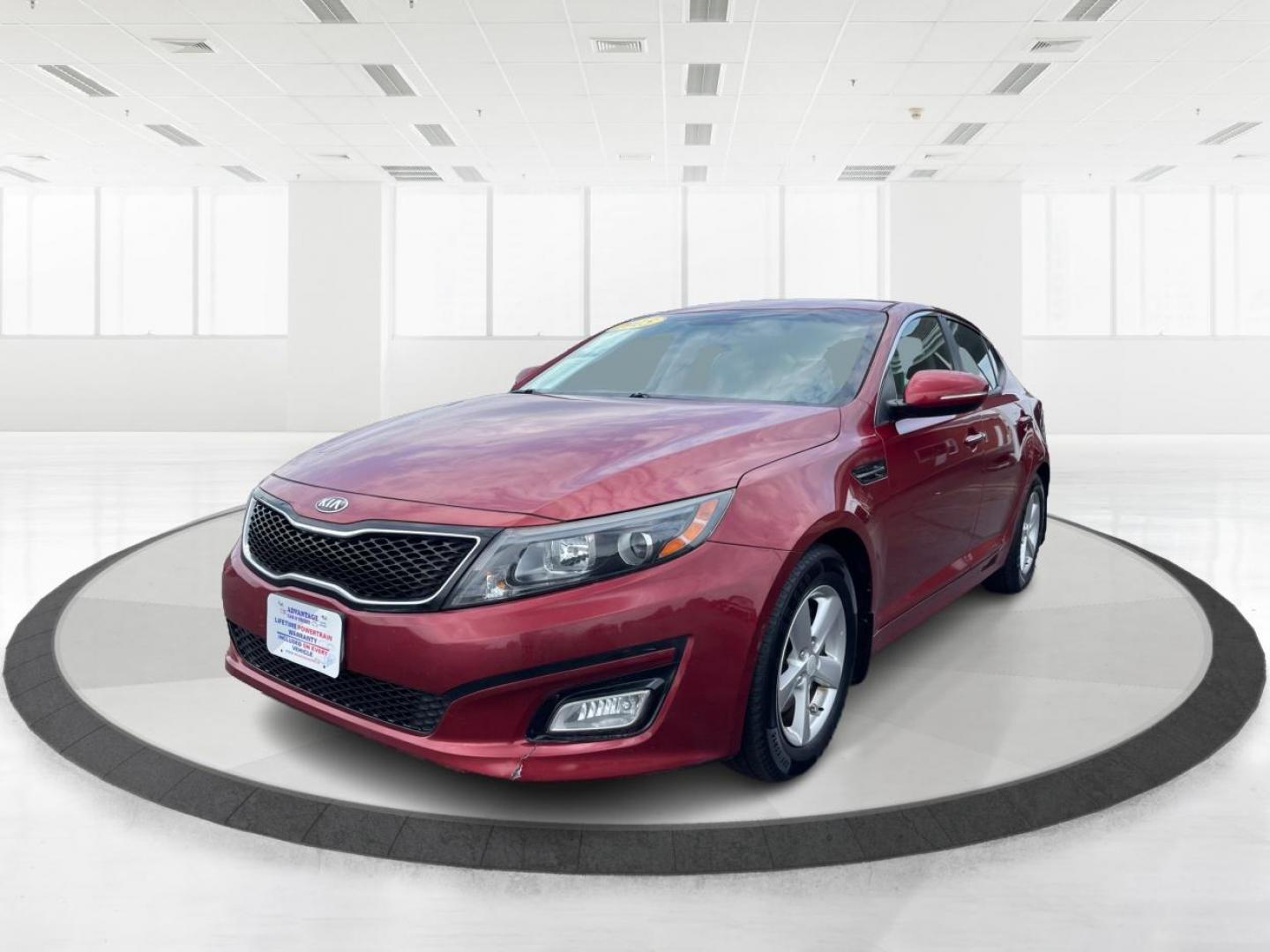 2015 Remington Red Metallic Kia Optima LX (5XXGM4A79FG) with an 2.4L L4 DOHC 16V engine, 6-Speed Automatic transmission, located at 4508 South Dixie Dr, Moraine, OH, 45439, (937) 908-9800, 39.689976, -84.218452 - Photo#7