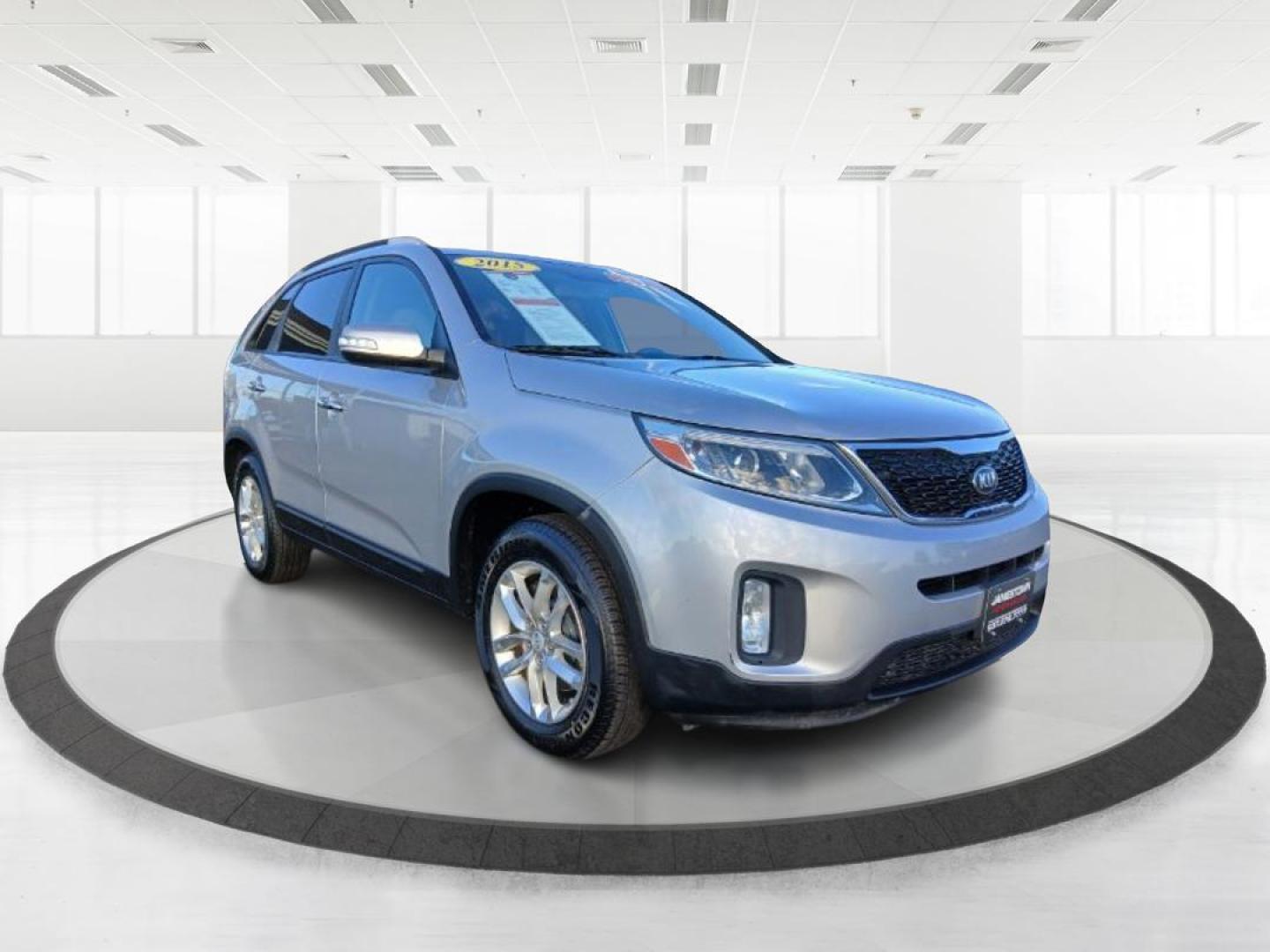 2015 Titanium Silver Kia Sorento LX 2WD (5XYKT4A62FG) with an 2.4L L4 DOHC 16V engine, 6-Speed Automatic transmission, located at 1099 N County Rd 25A , Troy, OH, 45373, (937) 908-9800, 40.057079, -84.212883 - Photo#0