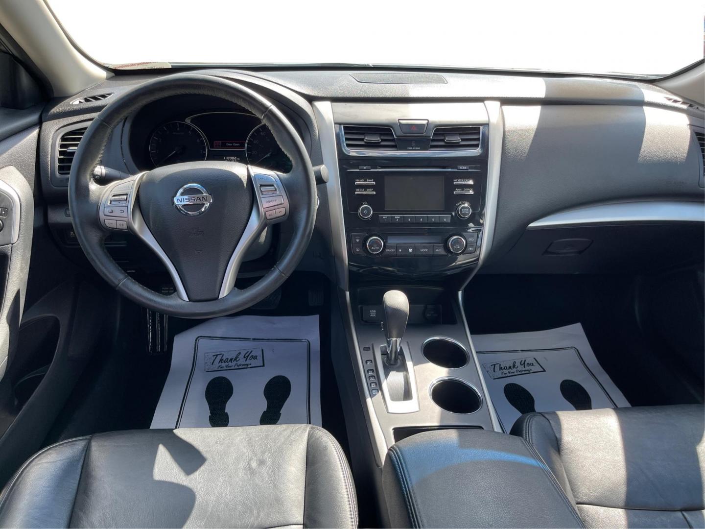 2015 Gun Metallic Nissan Altima 2.5 (1N4AL3AP6FC) with an 2.5L L4 DOHC 16V engine, Continuously Variable Transmission transmission, located at 1951 S Dayton Lakeview Rd., New Carlisle, OH, 45344, (937) 908-9800, 39.890999, -84.050255 - Photo#20