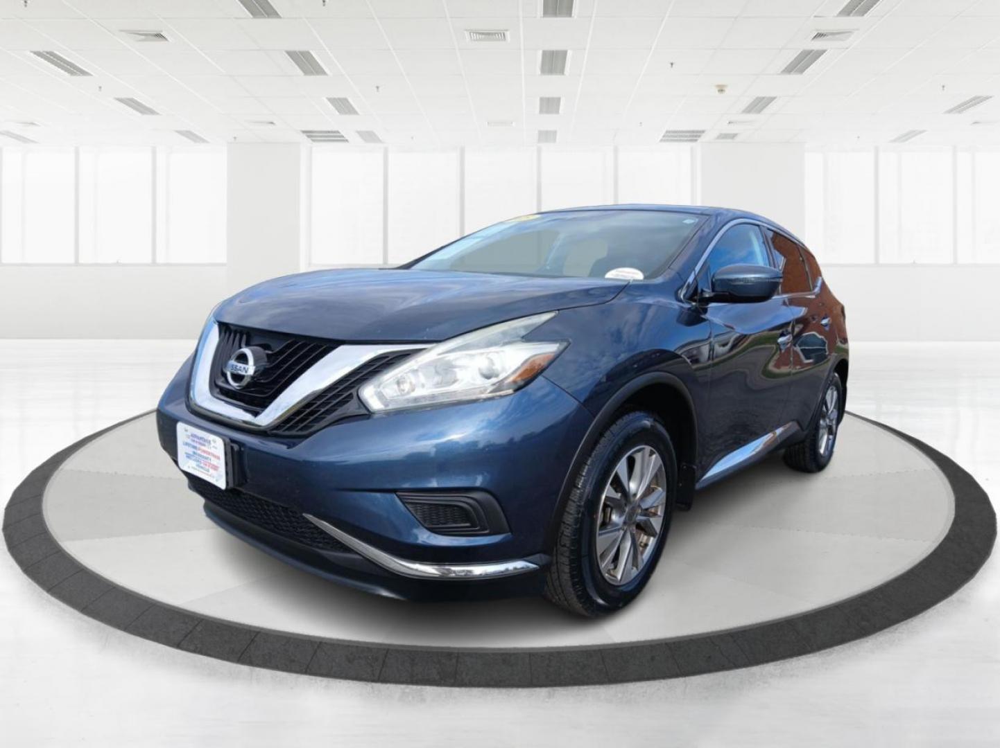 2015 Nissan Murano S AWD (5N1AZ2MH4FN) with an 3.5L V6 DOHC 24V engine, Continuously Variable Transmission transmission, located at 1230 East Main St, Xenia, OH, 45385, (937) 908-9800, 39.688026, -83.910172 - 2015 Nissan Murano S AWD - Photo#7