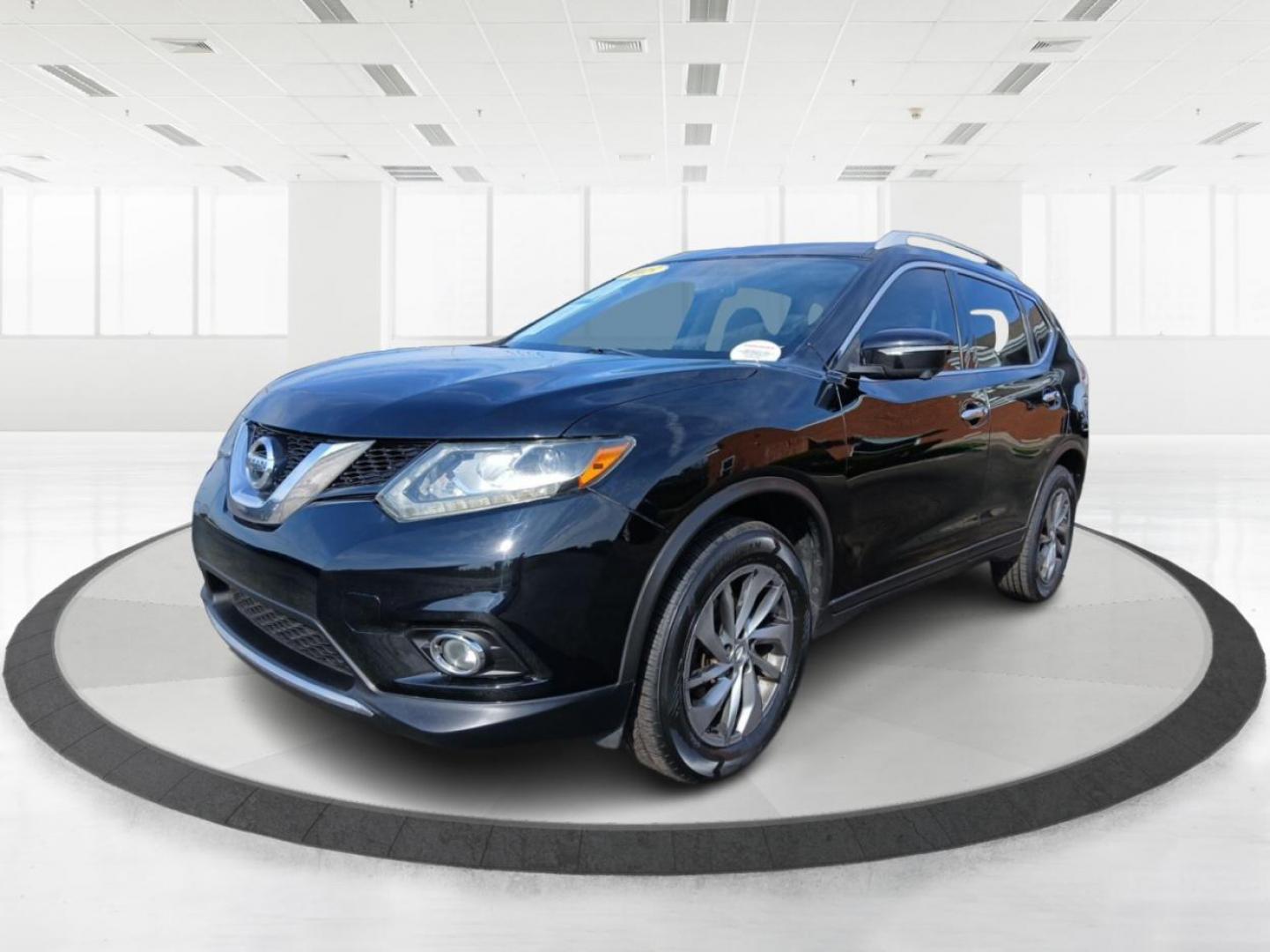 2015 Nissan Rogue SL AWD (5N1AT2MV0FC) with an 2.5L L4 DOHC 16V engine, Continuously Variable Transmission transmission, located at 880 E. National Road, Vandalia, OH, 45377, (937) 908-9800, 39.891918, -84.183594 - 2015 Nissan Rogue SL AWD - Photo#7