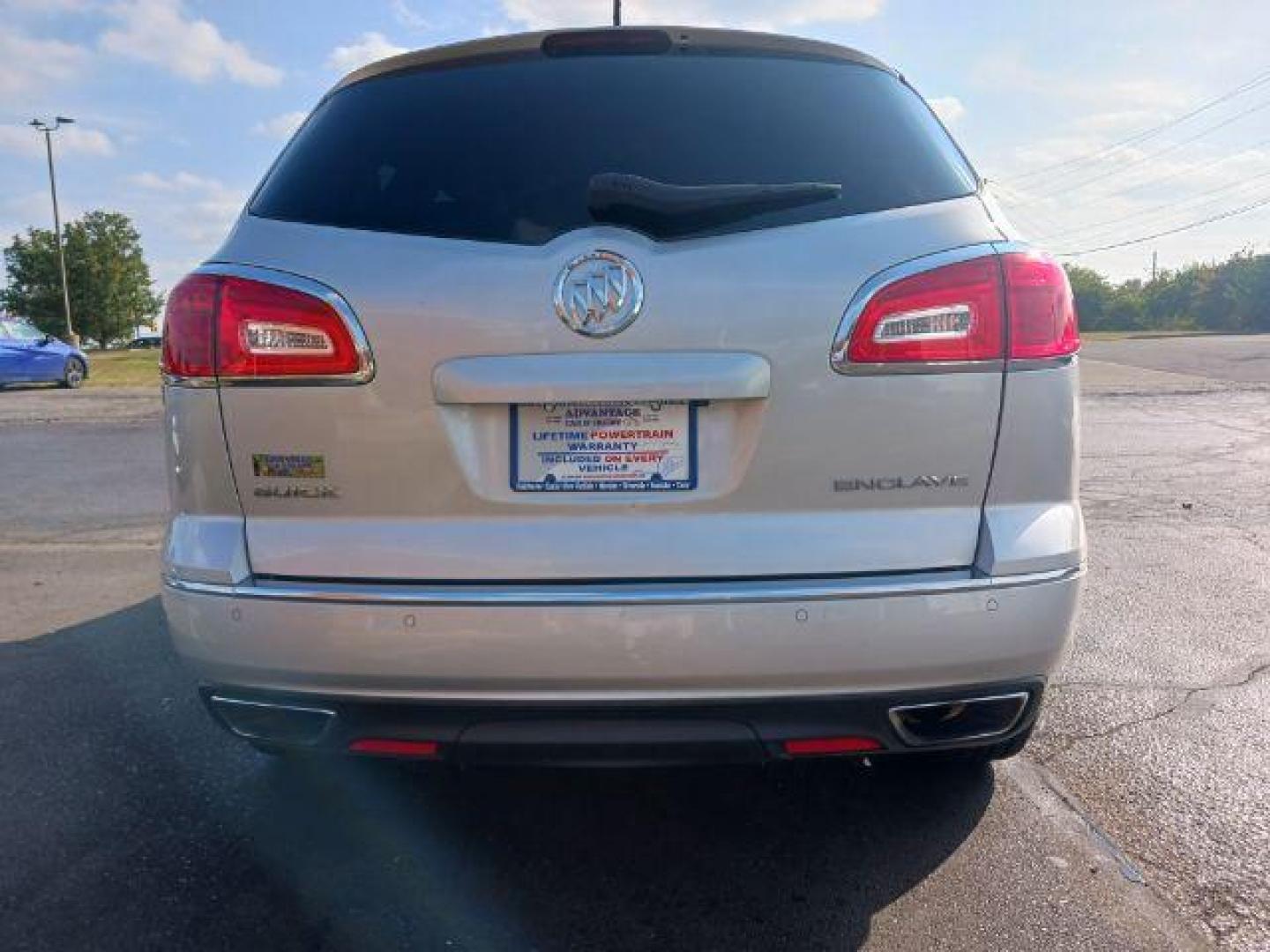 2016 Sparkling Silver Metallic Buick Enclave Leather FWD (5GAKRBKDXGJ) with an 3.6L V6 DOHC 24V engine, 6-Speed Automatic Overdrive transmission, located at 1099 N County Rd 25A , Troy, OH, 45373, (937) 908-9800, 40.057079, -84.212883 - Photo#5