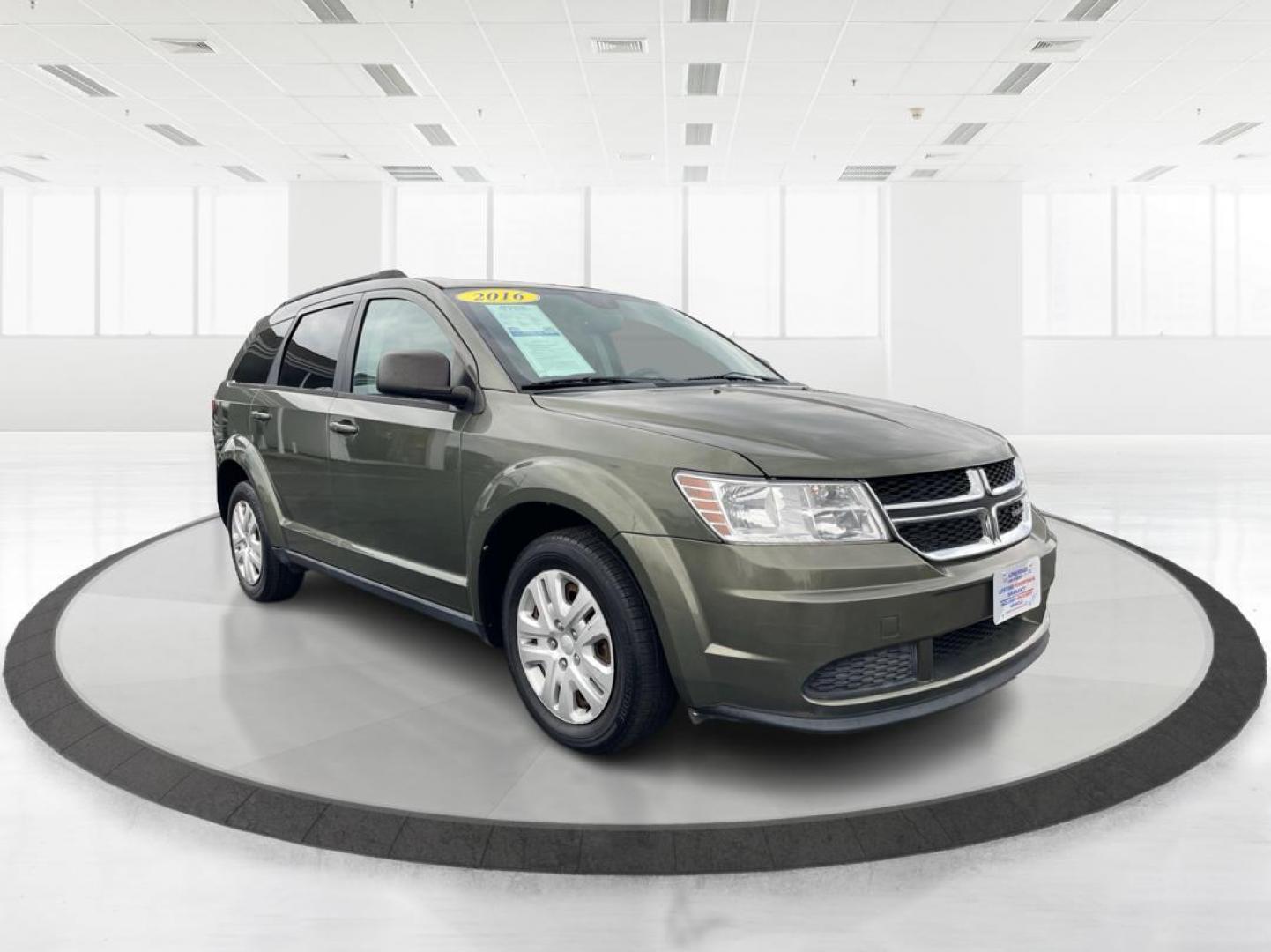 2016 Granite Crystal Metallic Clear Coat Dodge Journey SE (3C4PDCAB6GT) with an 2.4L L4 DOHC 16V engine, 4A transmission, located at 4508 South Dixie Dr, Moraine, OH, 45439, (937) 908-9800, 39.689976, -84.218452 - Photo#0