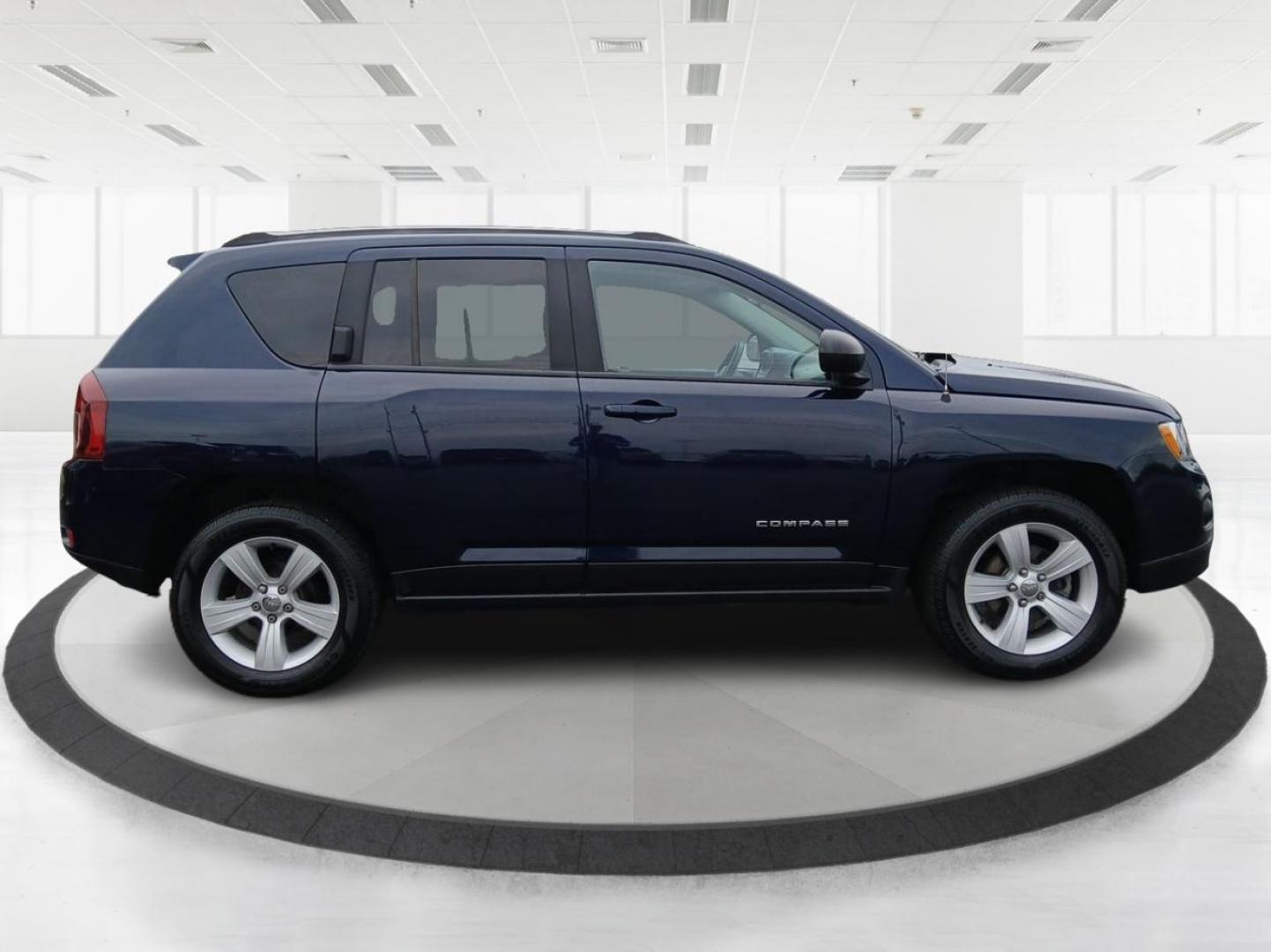 2016 Blue Jeep Compass Sport 4WD (1C4NJDBB9GD) with an 2.4L L4 DOHC 16V engine, located at 1184 Kauffman Ave, Fairborn, OH, 45324, (937) 908-9800, 39.807072, -84.030914 - Photo#1