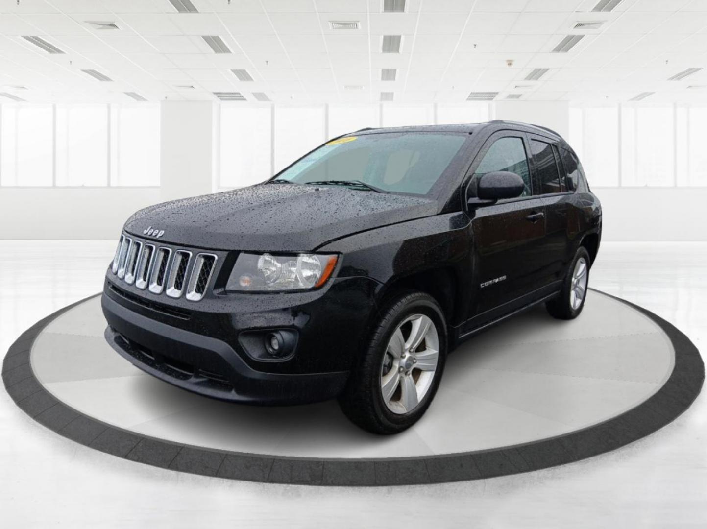 2016 Black Jeep Compass (1C4NJCBA6GD) with an 2.0L L4 DOHC 16V engine, located at 1184 Kauffman Ave, Fairborn, OH, 45324, (937) 908-9800, 39.807072, -84.030914 - Photo#7