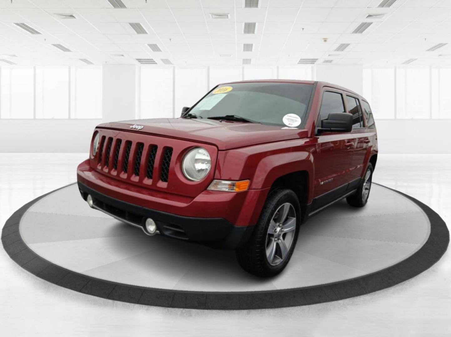 2016 Jeep Patriot Latitude 2WD (1C4NJPFA2GD) with an 2.0L L4 DOHC 16V engine, located at 880 E. National Road, Vandalia, OH, 45377, (937) 908-9800, 39.891918, -84.183594 - 2016 Jeep Patriot Latitude 2WD - Photo#7