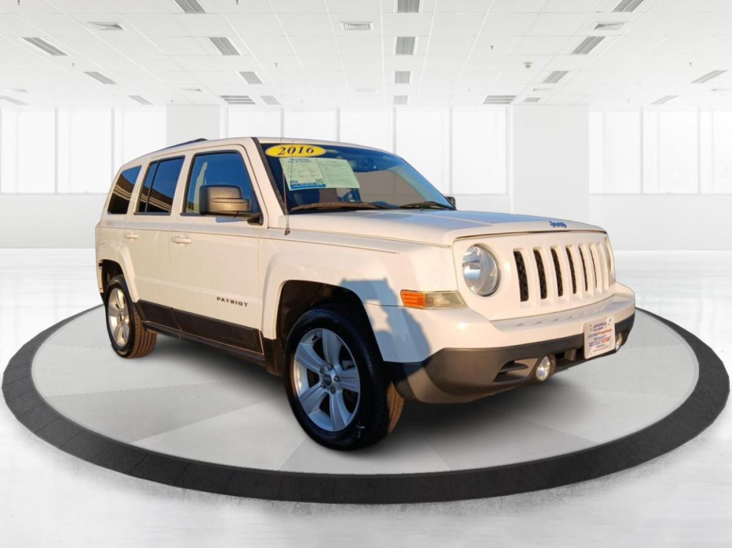 2016 Jeep Patriot Latitude 2WD (1C4NJPFA5GD) with an 2.0L L4 DOHC 16V engine, located at 1230 East Main St, Xenia, OH, 45385, (937) 908-9800, 39.688026, -83.910172 - 2016 Jeep Patriot Latitude 2WD - Photo#0