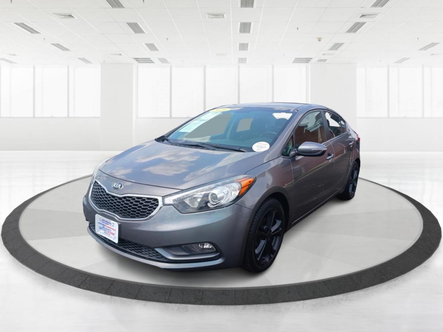 2016 Graphite Steel Kia Forte EX (KNAFX4A83G5) with an 2.0L L4 DOHC 16V engine, 6-Speed Automatic transmission, located at 1230 East Main St, Xenia, OH, 45385, (937) 908-9800, 39.688026, -83.910172 - Photo#7