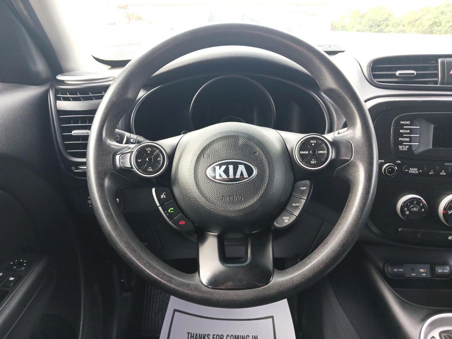 2016 Titanium Gray Kia Soul Base 6A (KNDJN2A23G7) with an 1.6L L4 DOHC 16V engine, 6-Speed Automatic transmission, located at 1184 Kauffman Ave, Fairborn, OH, 45324, (937) 908-9800, 39.807072, -84.030914 - Photo#15