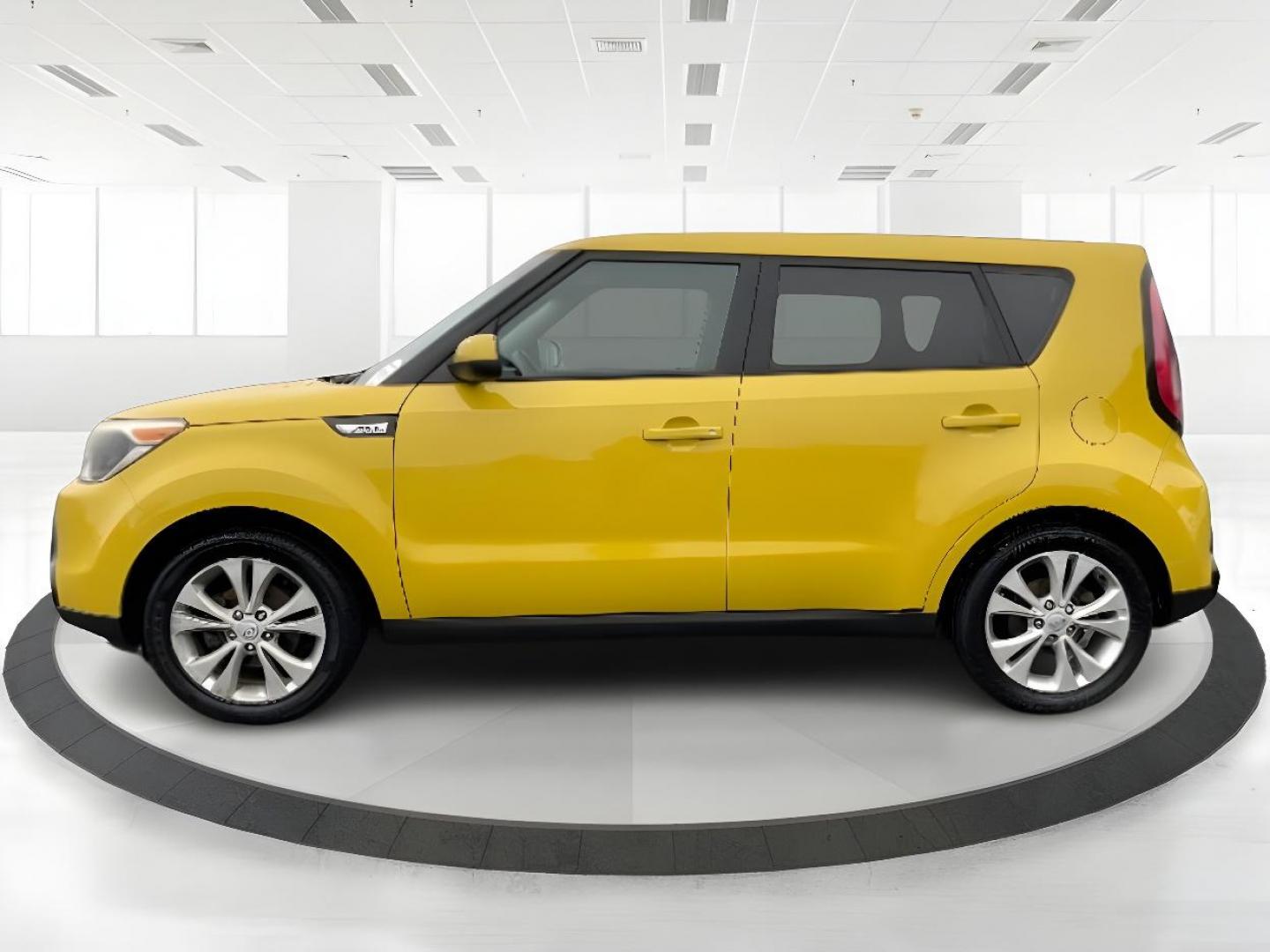 2016 Solar Yellow Kia Soul + (KNDJP3A51G7) with an 2.0L L4 DOHC 16V engine, 6-Speed Automatic transmission, located at 1099 N County Rd 25A , Troy, OH, 45373, (937) 908-9800, 40.057079, -84.212883 - Photo#7