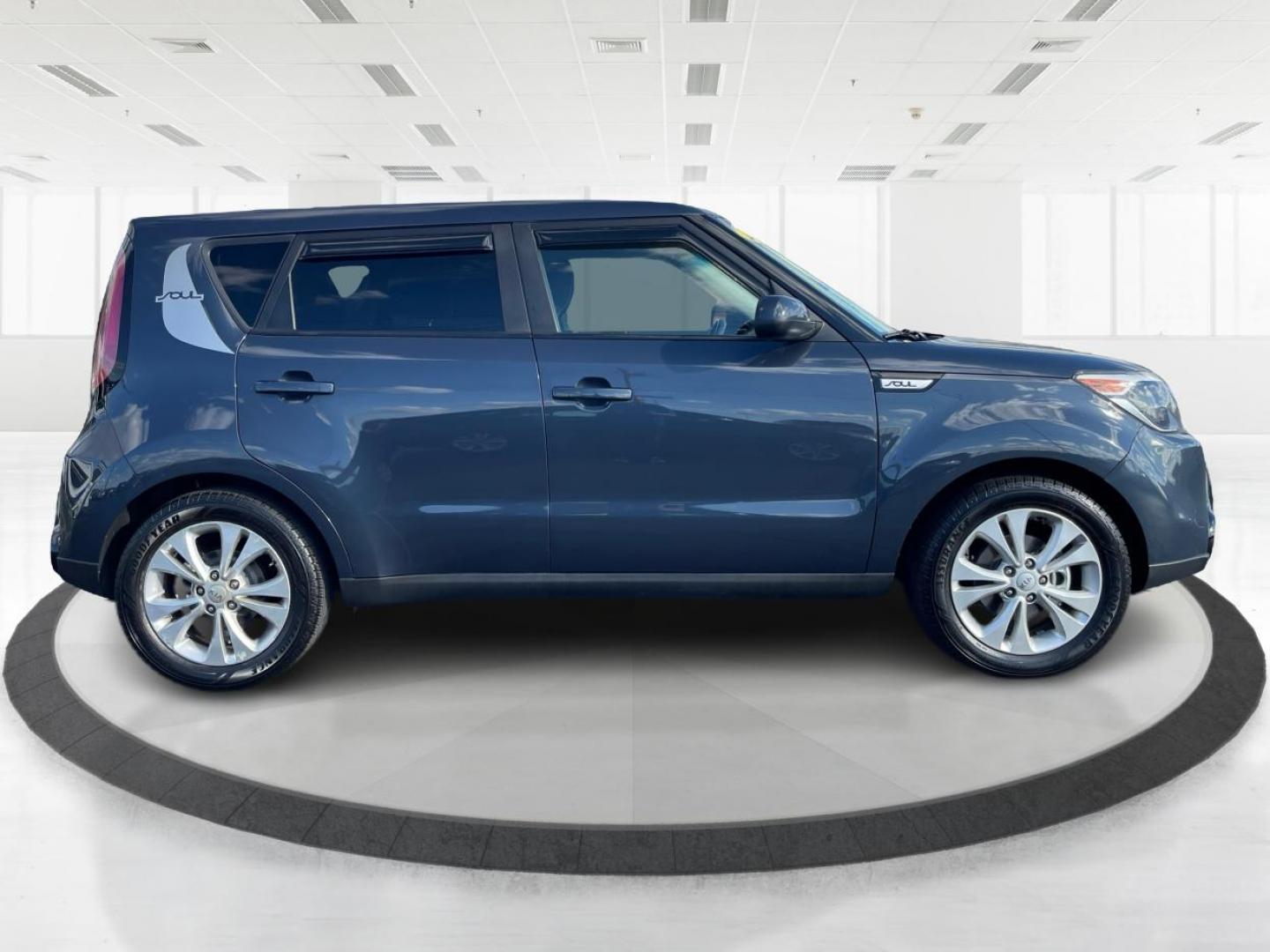 2016 Fathom Blue Kia Soul + (KNDJP3A58G7) with an 2.0L L4 DOHC 16V engine, 6A transmission, located at 4508 South Dixie Dr, Moraine, OH, 45439, (937) 908-9800, 39.689976, -84.218452 - Photo#1