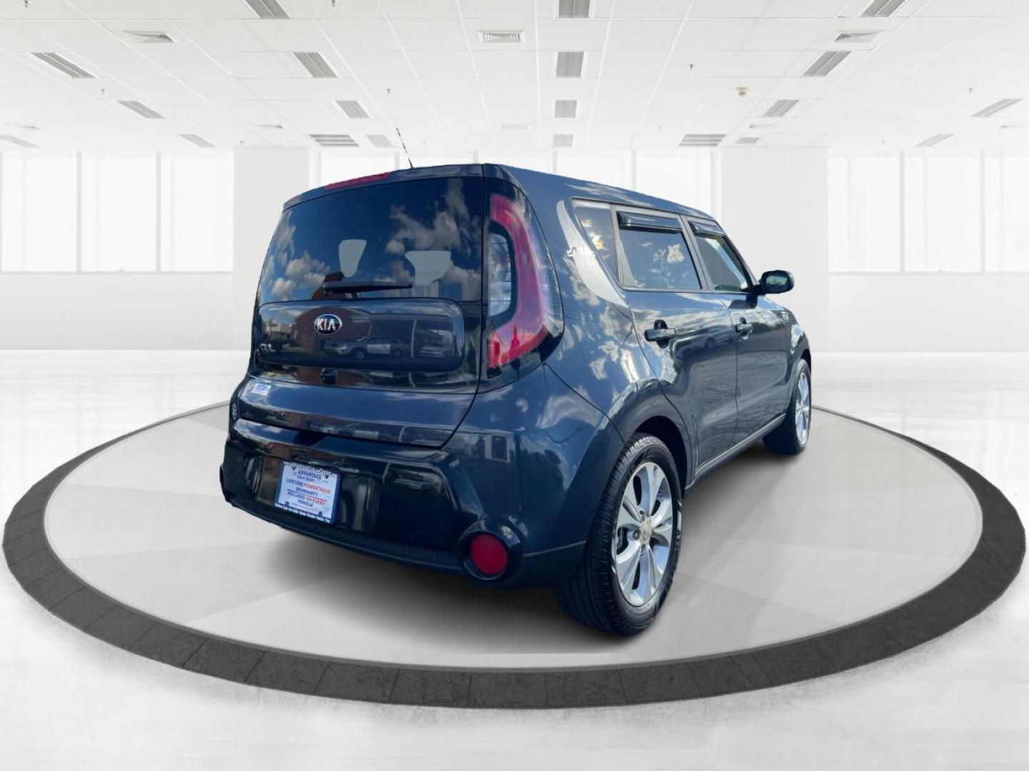 2016 Fathom Blue Kia Soul + (KNDJP3A58G7) with an 2.0L L4 DOHC 16V engine, 6A transmission, located at 4508 South Dixie Dr, Moraine, OH, 45439, (937) 908-9800, 39.689976, -84.218452 - Photo#2