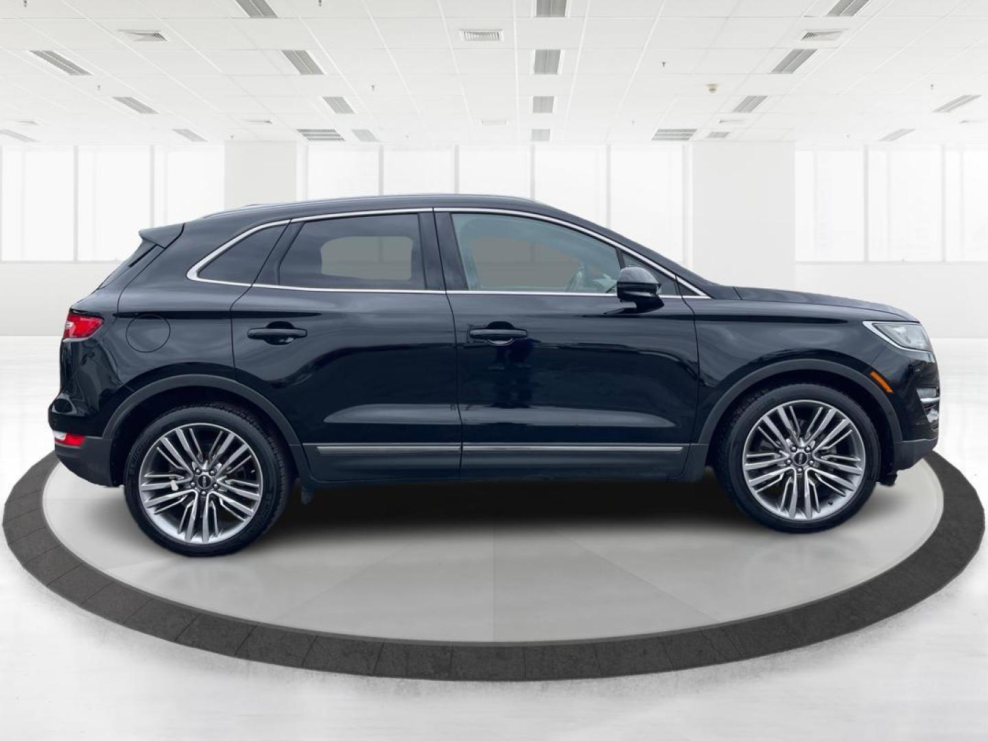 2016 Lincoln Mkc Reserve (5LMTJ3DH5GU) with an Other engine, located at 1230 East Main St, Xenia, OH, 45385, (937) 908-9800, 39.688026, -83.910172 - 2016 Lincoln Mkc Reserve - Photo#1