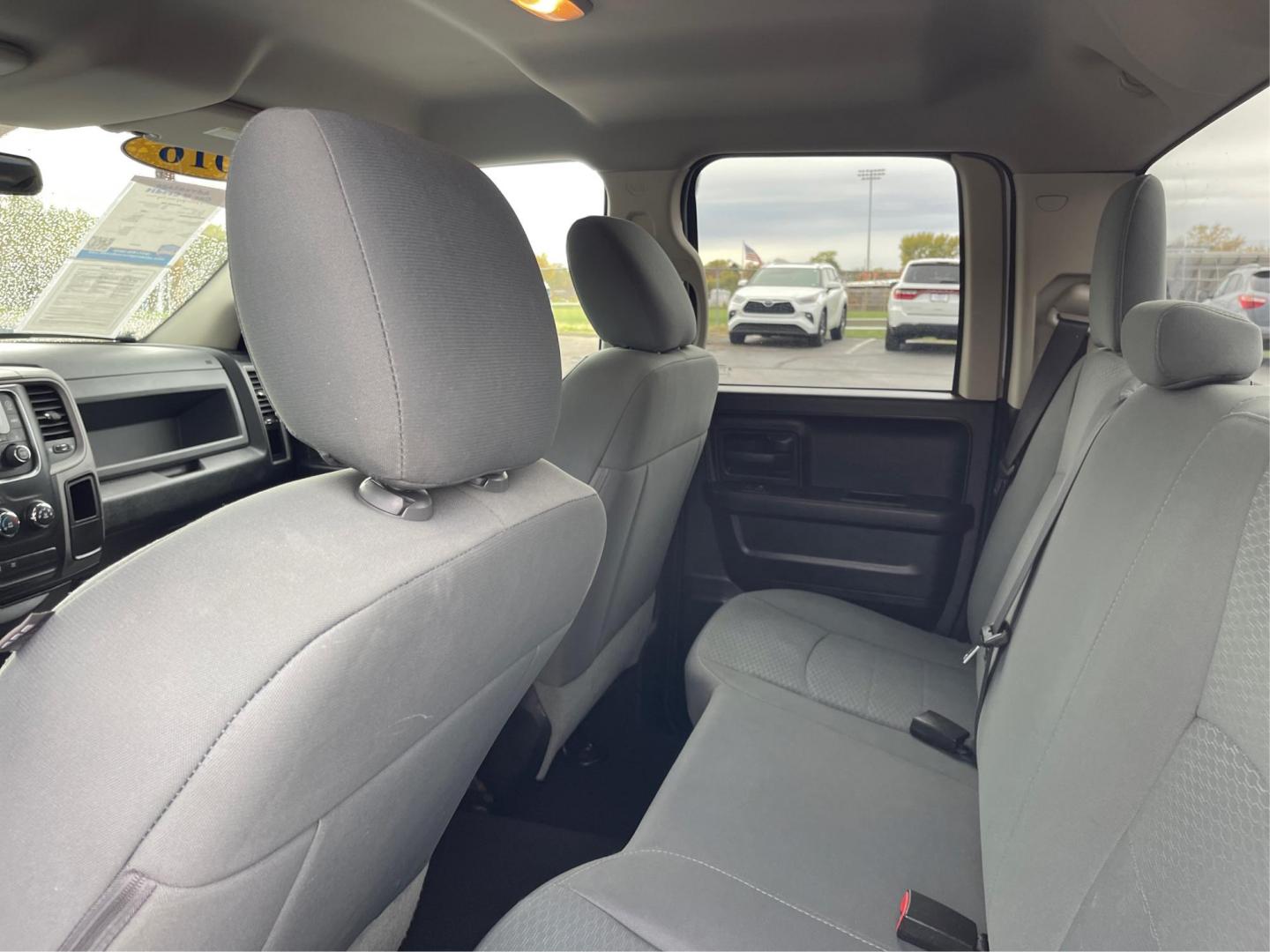 2016 Bright White Clear Coat RAM 1500 Tradesman Quad Cab 4WD (1C6RR7FT1GS) with an 5.7L V8 OHV 16V engine, 6A transmission, located at 1951 S Dayton Lakeview Rd., New Carlisle, OH, 45344, (937) 908-9800, 39.890999, -84.050255 - Photo#9