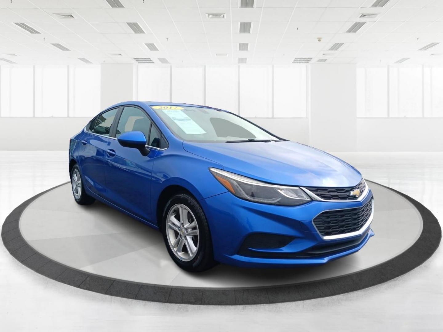 2017 Kinetic Blue Metallic Chevrolet Cruze LT Auto (1G1BE5SM3H7) with an 1.4L L4 DOHC 16V TURBO engine, 6-Speed Automatic transmission, located at 1230 East Main St, Xenia, OH, 45385, (937) 908-9800, 39.688026, -83.910172 - Photo#0