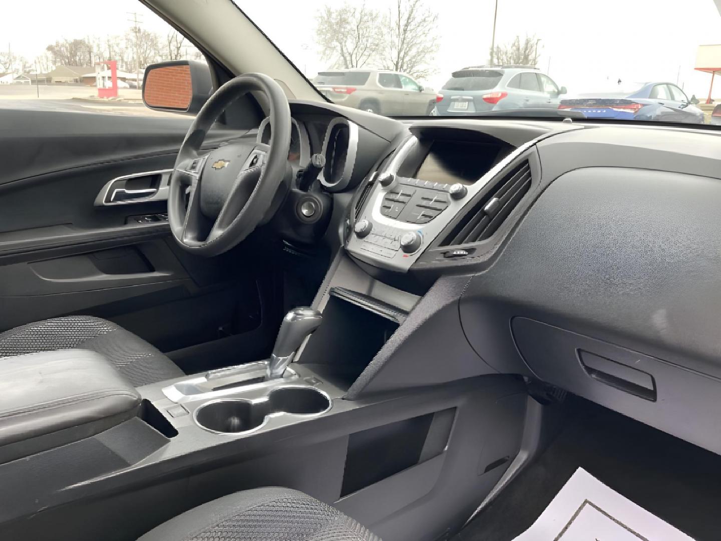 2017 Black Chevrolet Equinox LS 2WD (2GNALBEK2H1) with an 2.4L L4 DOHC 16V FFV engine, 6-Speed Automatic transmission, located at 401 Woodman Dr, Riverside, OH, 45431, (937) 908-9800, 39.760899, -84.123421 - Photo#7