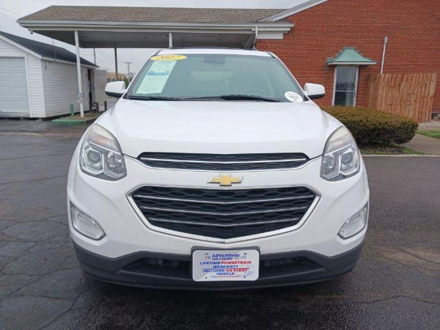 2017 Summit White Chevrolet Equinox LT 2WD (2GNALCEK8H1) with an 2.4L L4 DOHC 16V FFV engine, 6A transmission, located at 1951 S Dayton Lakeview Rd., New Carlisle, OH, 45344, (937) 908-9800, 39.890999, -84.050255 - Photo#2