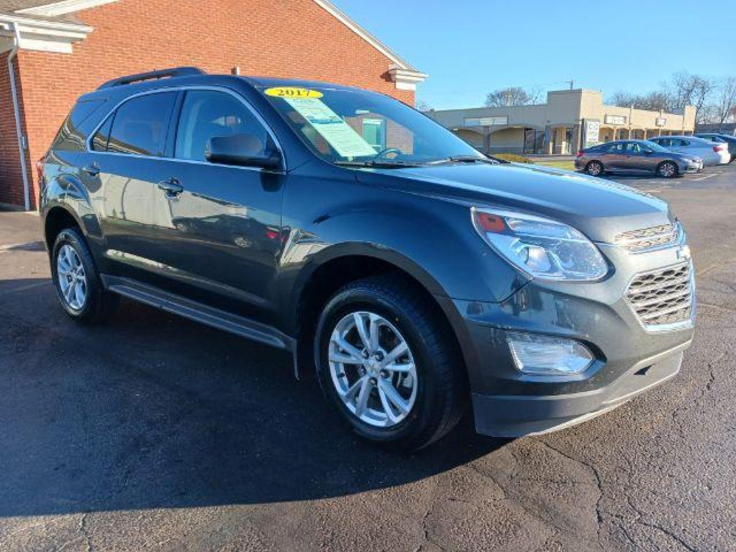 2017 Chevrolet Equinox LT AWD (2GNFLFEK9H6) with an 2.4L L4 DOHC 16V FFV engine, 6-Speed Automatic transmission, located at 4508 South Dixie Dr, Moraine, OH, 45439, (937) 908-9800, 39.689976, -84.218452 - 2017 Chevrolet Equinox LT AWD - Photo#19