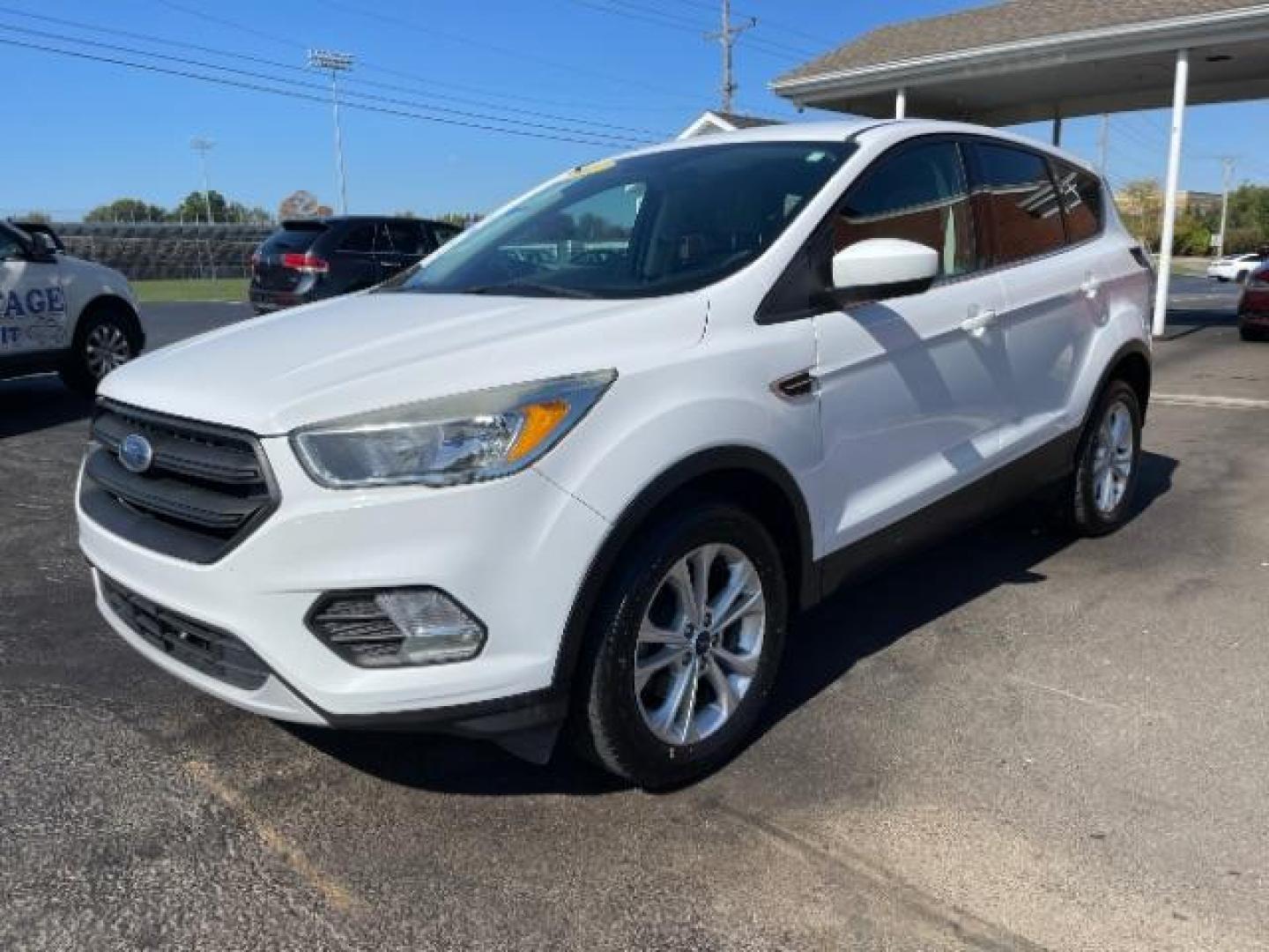 2017 White Platinum Tri-Coat Metallic Ford Escape SE FWD (1FMCU0GD1HU) with an 1.5L L4 DOHC 16V engine, 6-Speed Automatic transmission, located at 4508 South Dixie Dr, Moraine, OH, 45439, (937) 908-9800, 39.689976, -84.218452 - Photo#1