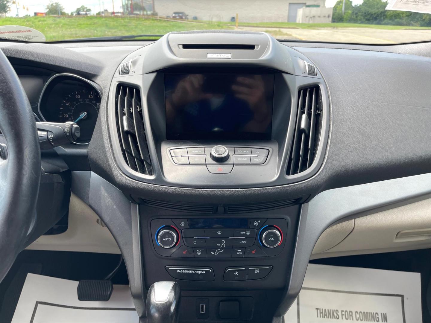 2017 Shadow Black Ford Escape SE 4WD (1FMCU9GD9HU) with an 1.5L L4 DOHC 16V engine, 6A transmission, located at 1230 East Main St, Xenia, OH, 45385, (937) 908-9800, 39.688026, -83.910172 - Photo#11