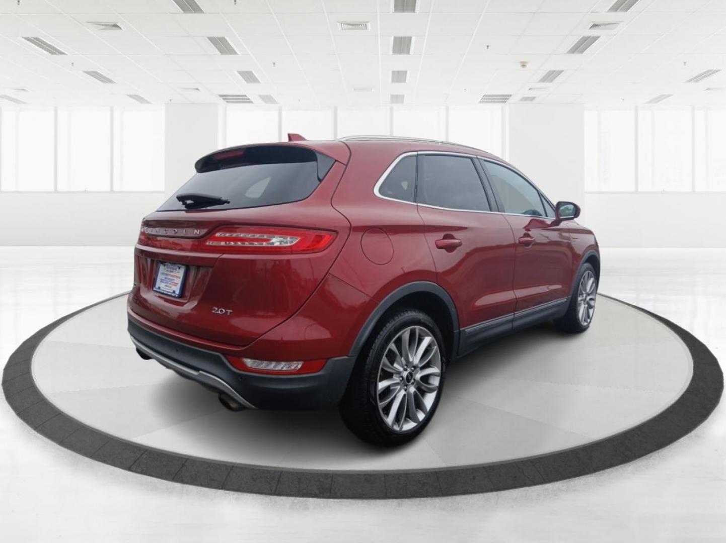 2017 Ruby Red Metallic Tinted Clearcoat Lincoln MKC Reserve FWD (5LMCJ3C92HU) with an 2.0L L4 DOHC 16V engine, 6A transmission, located at 880 E. National Road, Vandalia, OH, 45377, (937) 908-9800, 39.891918, -84.183594 - Photo#2