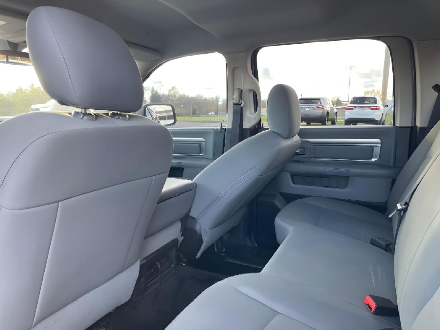 2017 RAM 1500 SLT Crew Cab SWB 4WD (1C6RR7LT7HS) with an 5.7L V8 OHV 16V engine, 8-Speed Automatic transmission, located at 1951 S Dayton Lakeview Rd., New Carlisle, OH, 45344, (937) 908-9800, 39.890999, -84.050255 - 2017 RAM 1500 SLT Crew Cab SWB 4WD - Photo#9