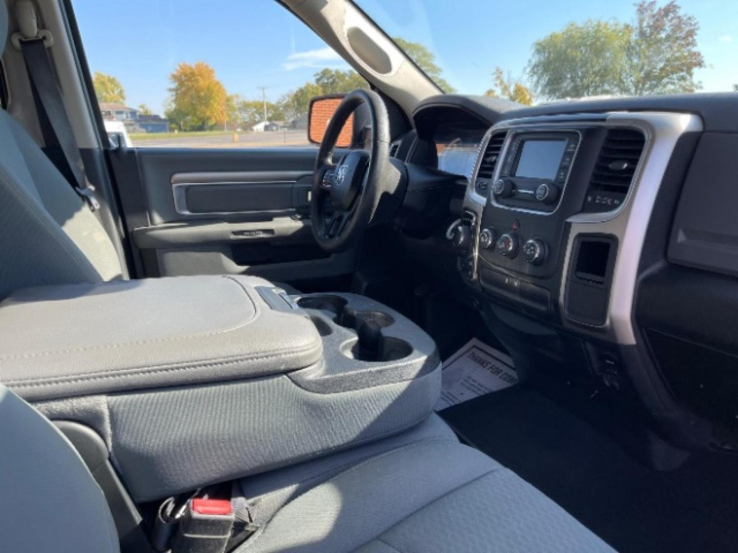 2018 Gray RAM 1500 SLT Crew Cab SWB 4WD (1C6RR7LT8JS) with an 5.7L V8 OHV 16V engine, 8A transmission, located at 1099 N County Rd 25A , Troy, OH, 45373, (937) 908-9800, 40.057079, -84.212883 - Photo#14