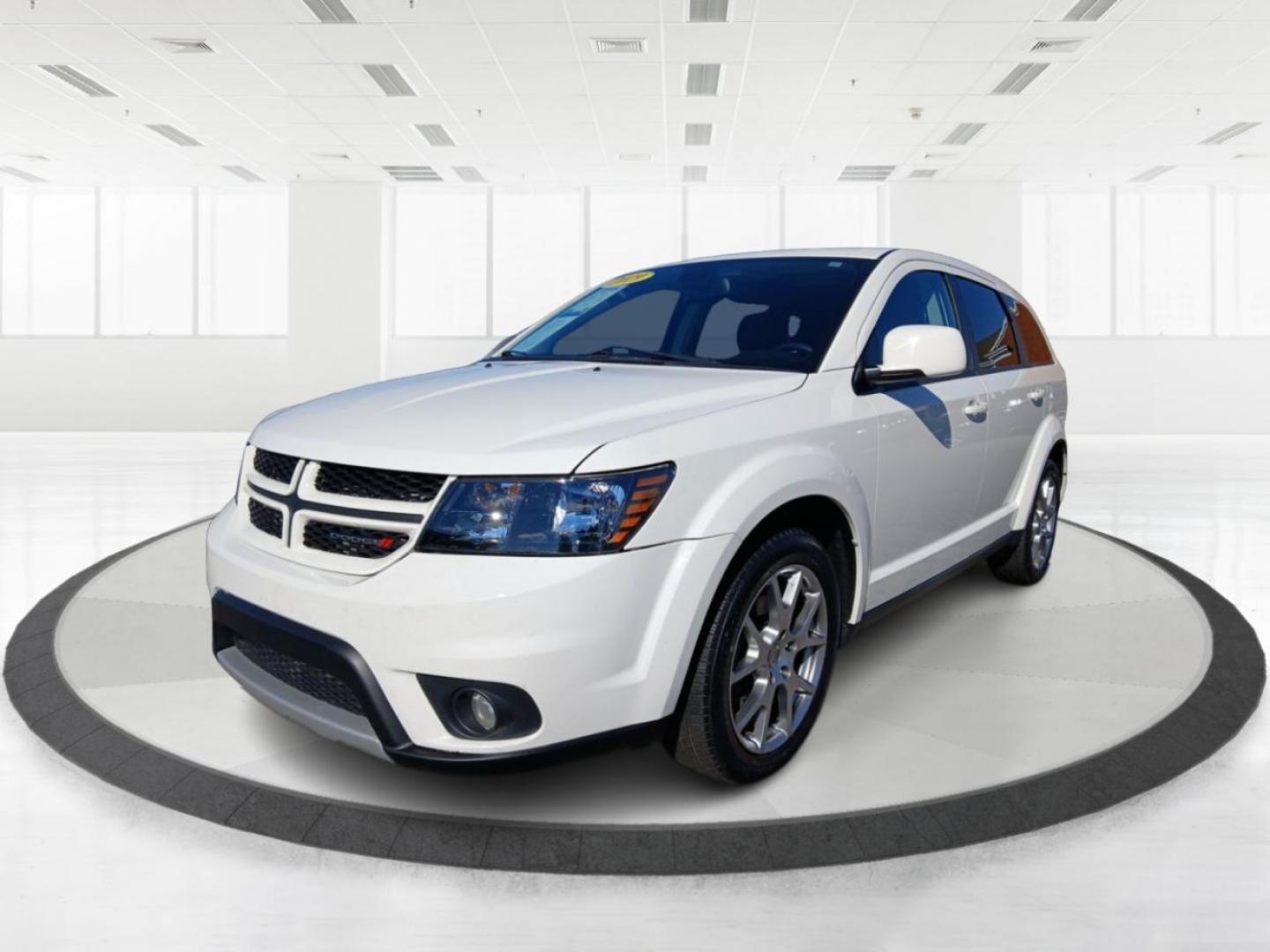 2019 Whtie Noise Tri-Coat Dodge Journey GT (3C4PDCEG2KT) with an 3.6L V6 DOHC 24V engine, 6A transmission, located at 880 E. National Road, Vandalia, OH, 45377, (937) 908-9800, 39.891918, -84.183594 - Photo#7