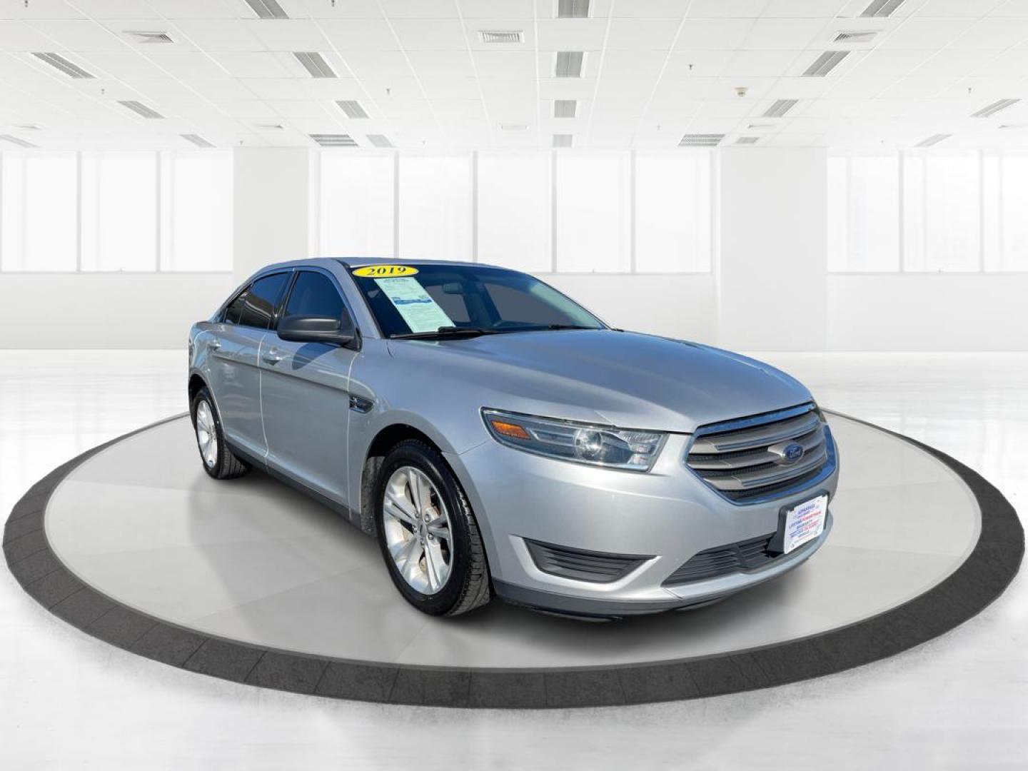 2019 Ford Taurus SE FWD (1FAHP2D87KG) with an 3.5L V6 DOHC 24V engine, 6-Speed Automatic transmission, located at 1099 N County Rd 25A , Troy, OH, 45373, (937) 908-9800, 40.057079, -84.212883 - 2019 Ford Taurus SE FWD - Photo#0