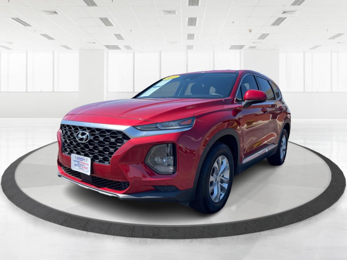 2019 Scarlet Red Hyundai Santa Fe (5NMS2CAD9KH) with an 2.4L L4 DOHC 16V engine, 8-Speed Automatic transmission, located at 1230 East Main St, Xenia, OH, 45385, (937) 908-9800, 39.688026, -83.910172 - Photo#7