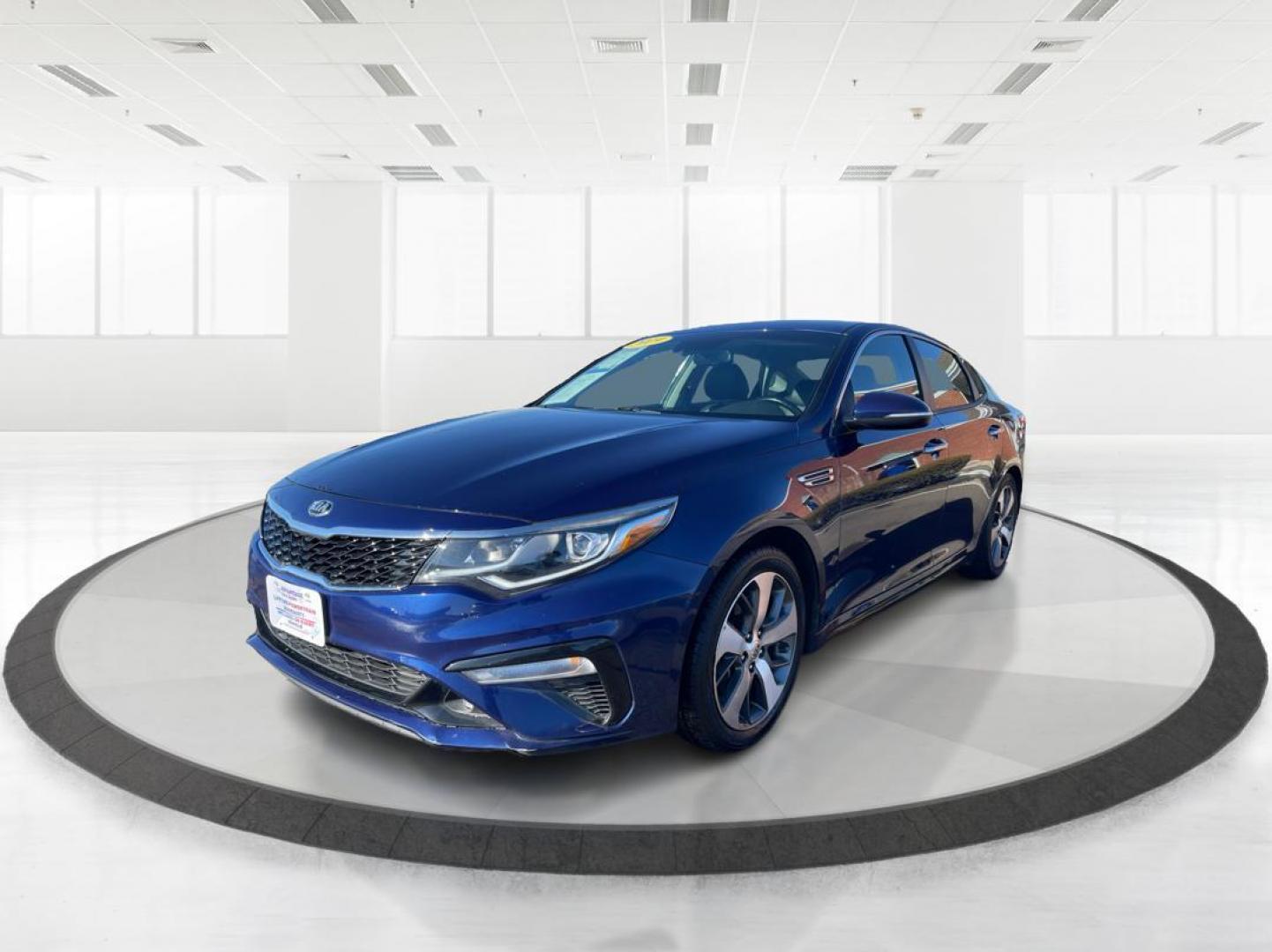 2019 Kia Optima S (5XXGT4L33KG) with an Other engine, located at 401 Woodman Dr, Riverside, OH, 45431, (937) 908-9800, 39.760899, -84.123421 - One Owner - Photo#7