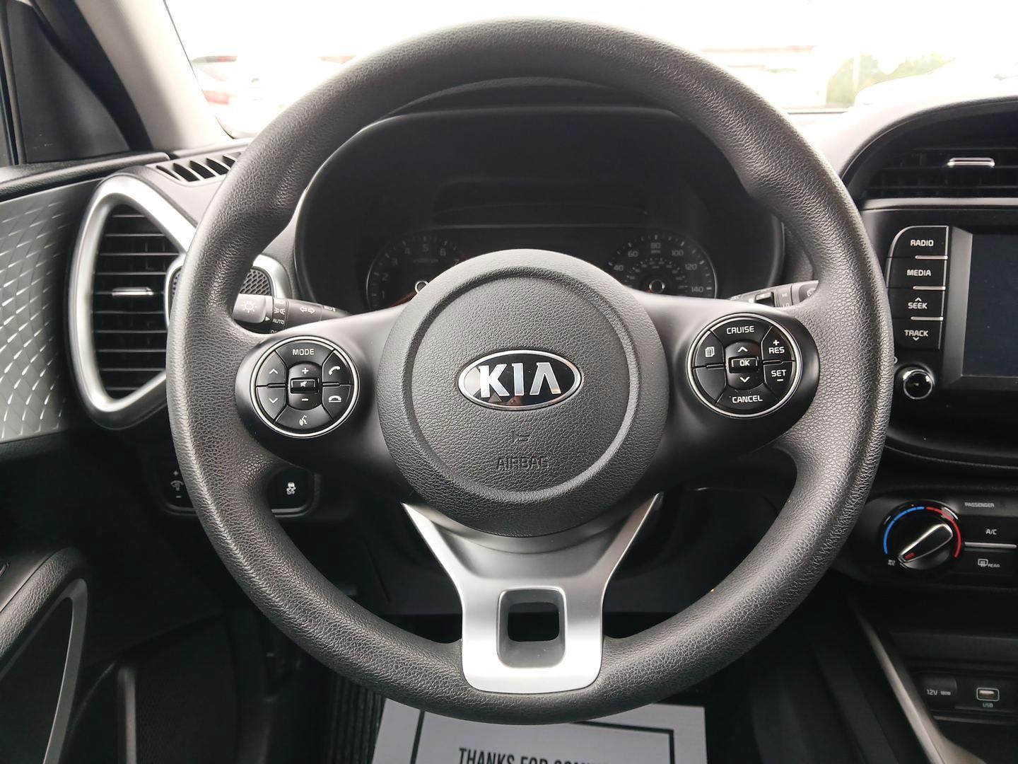 2020 Snow White Pearl Kia Soul LX CVT (KNDJ23AU1L7) with an 2.0L L4 DOHC 16V engine, Continuously Variable Transmission transmission, located at 1951 S Dayton Lakeview Rd., New Carlisle, OH, 45344, (937) 908-9800, 39.890999, -84.050255 - Photo#15